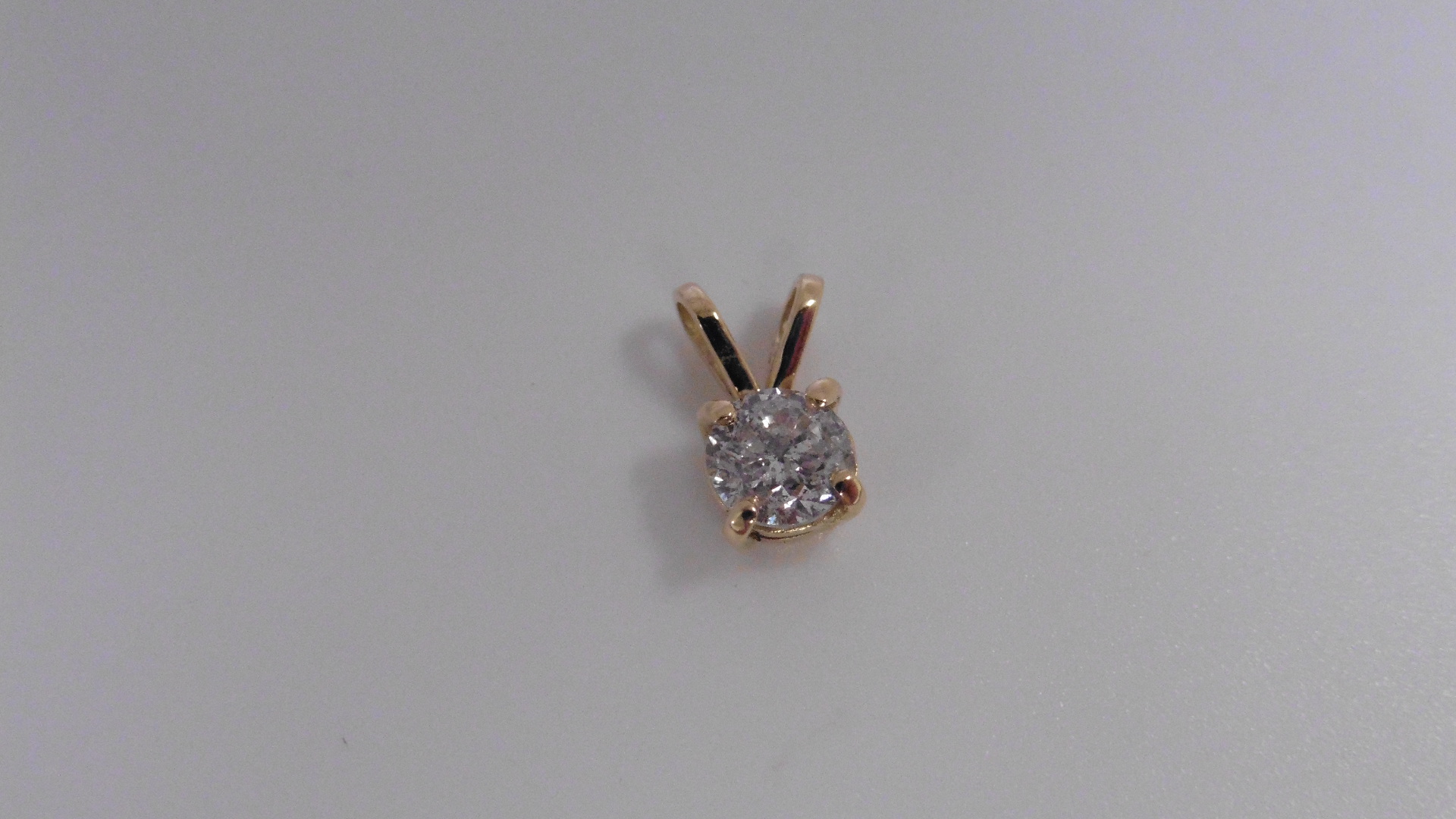 1ct Diamond pendant - Image 7 of 37