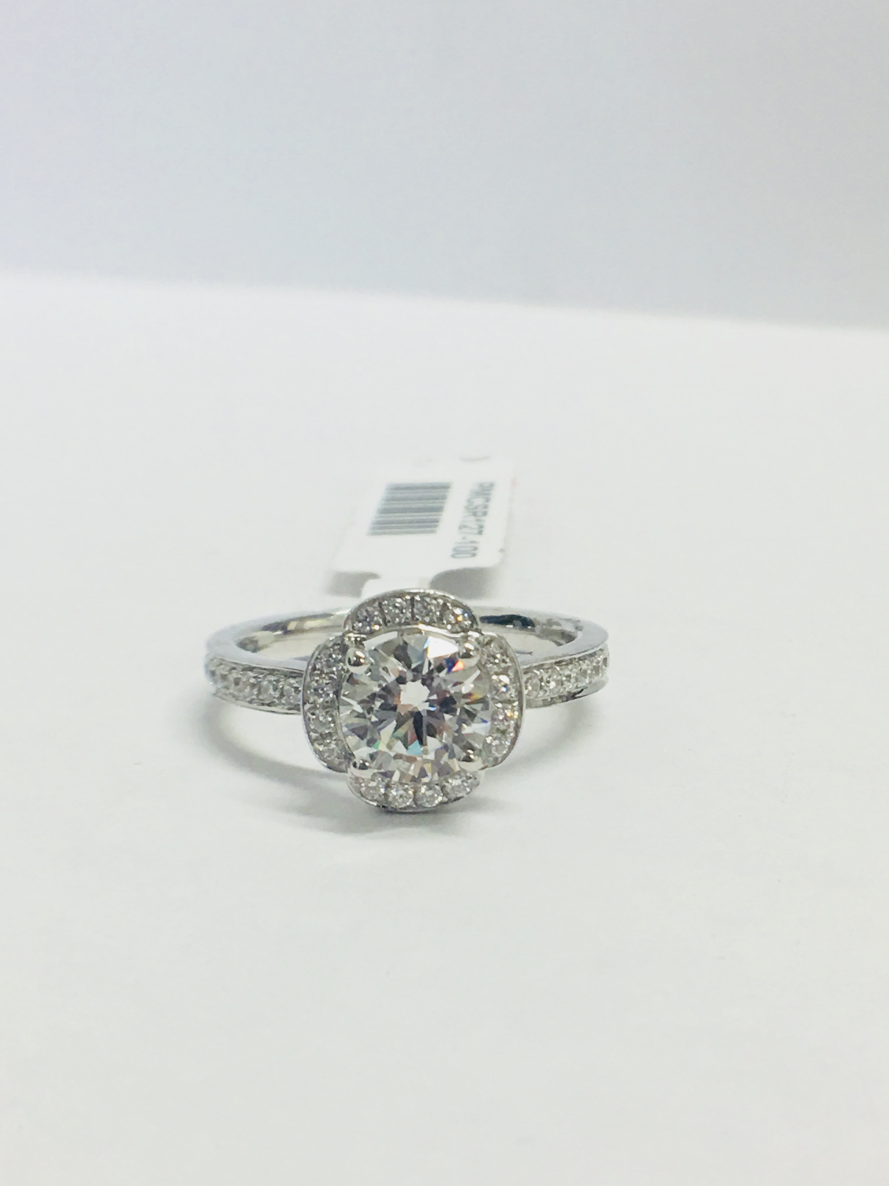 Platinum Diamond Art Deco style Ring - Image 6 of 6