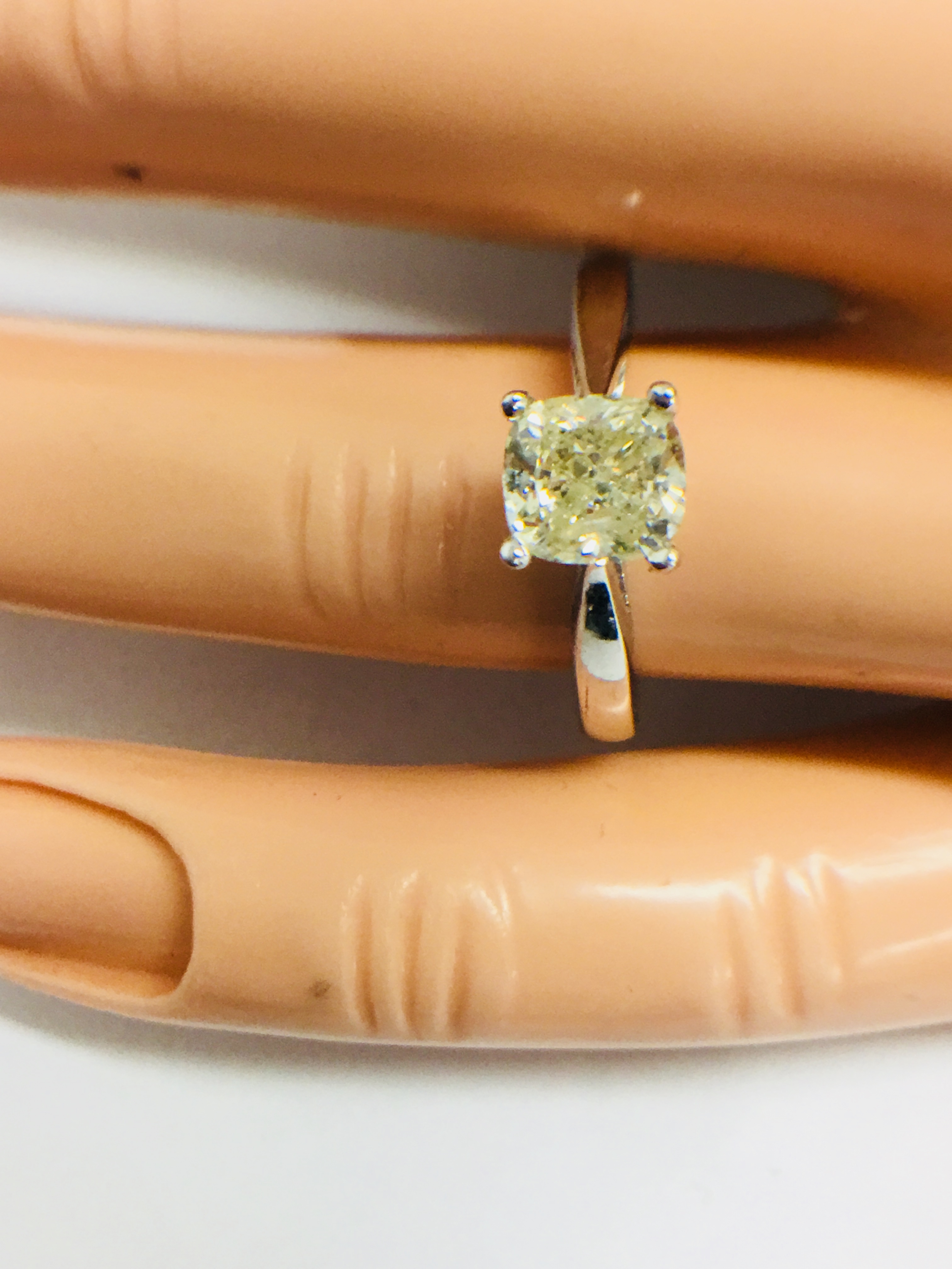 1ct Square radiant Cut diamond solitaire ring - Image 8 of 8