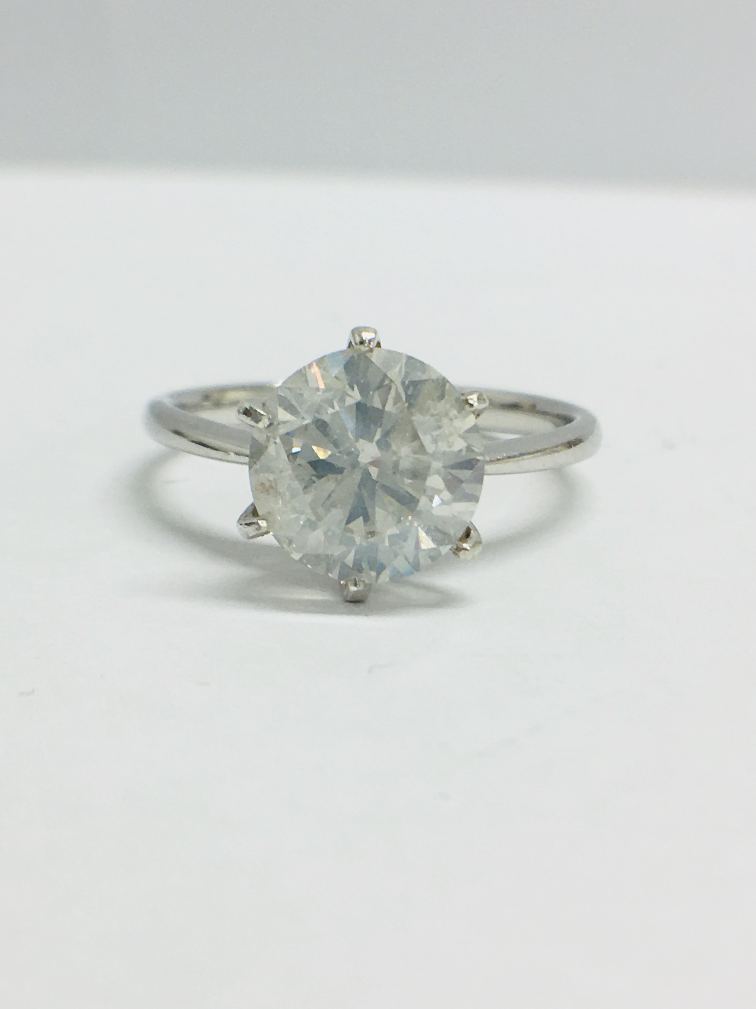 1.80ct diamond solitaire ring set in Platinum setting