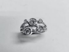 1.00ct 9ct white gold diamond dress ring