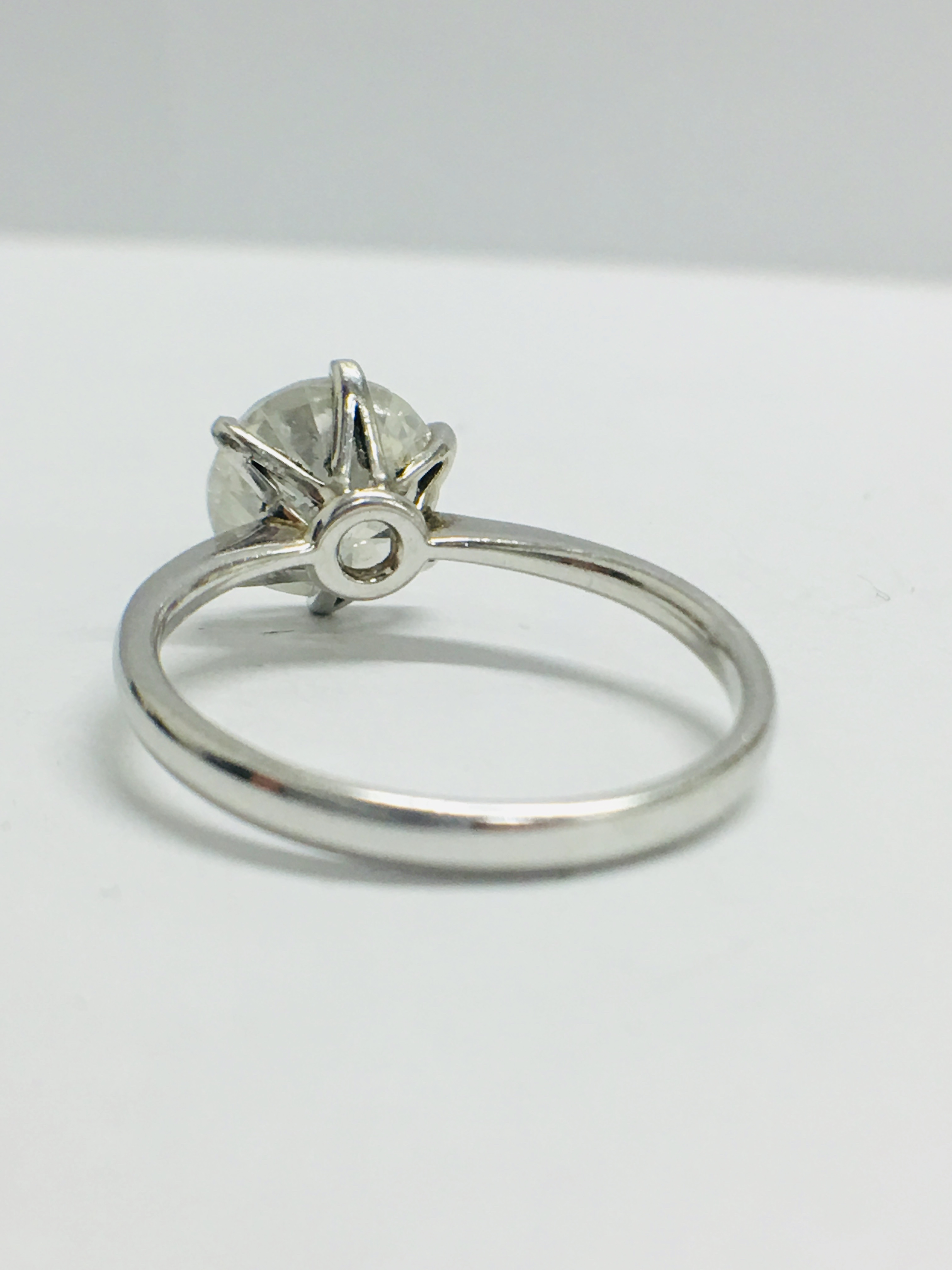 1.80ct diamond solitaire ring set in Platinum setting - Image 5 of 10