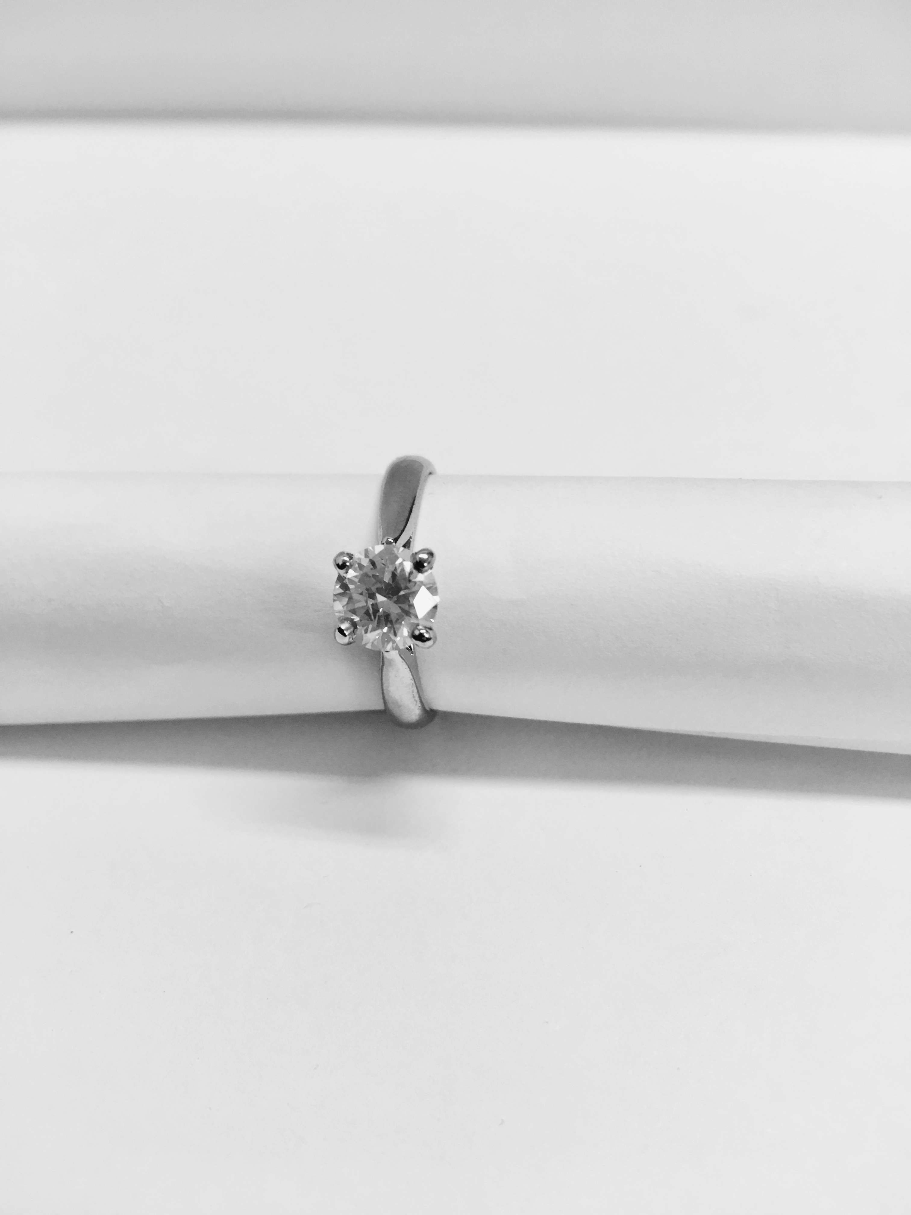 1.16ct diamond solitaire ring with a brilliant cut diamond - Image 5 of 5