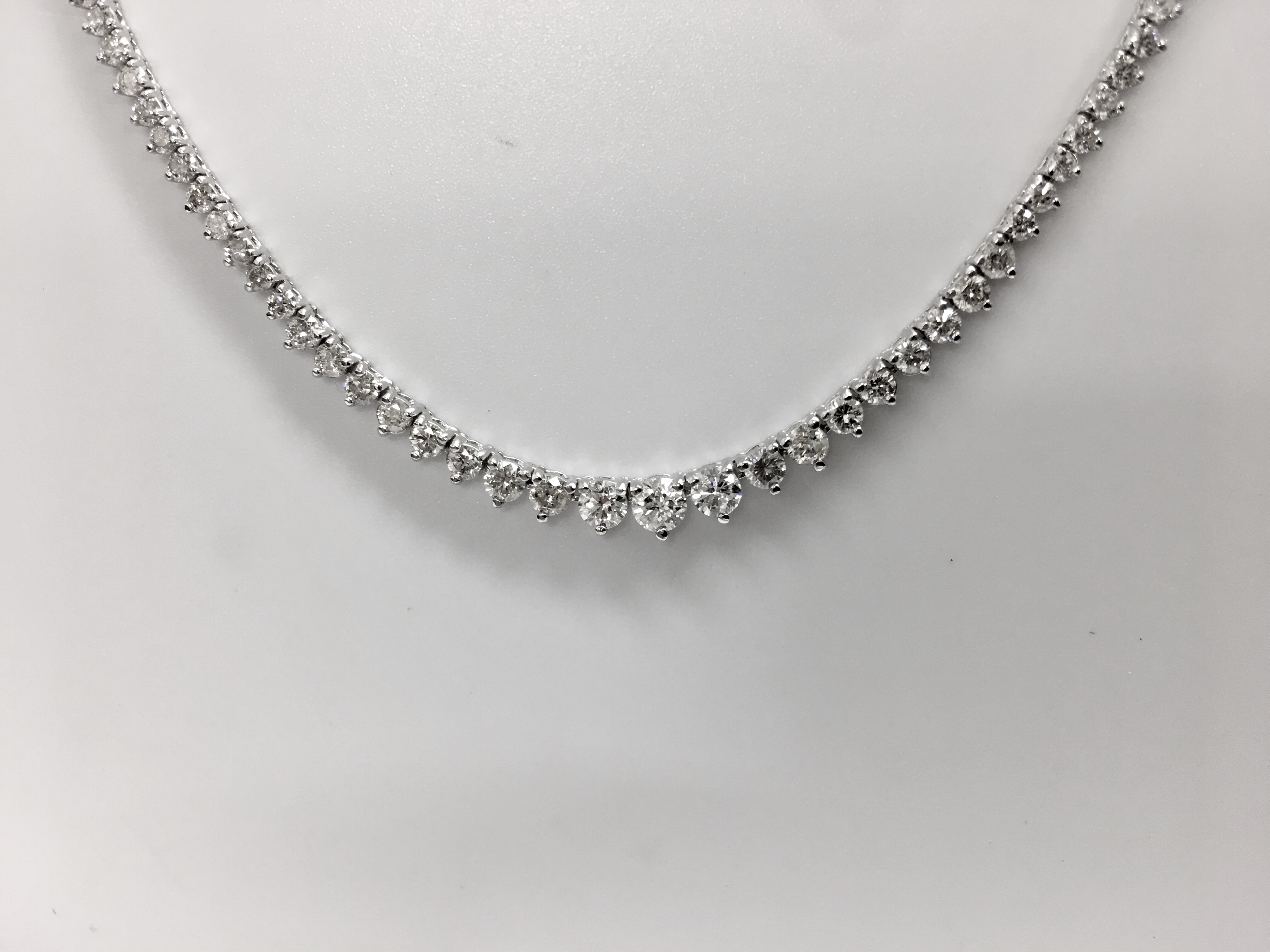 11.75ct Diamond tennis style necklace - Image 5 of 6