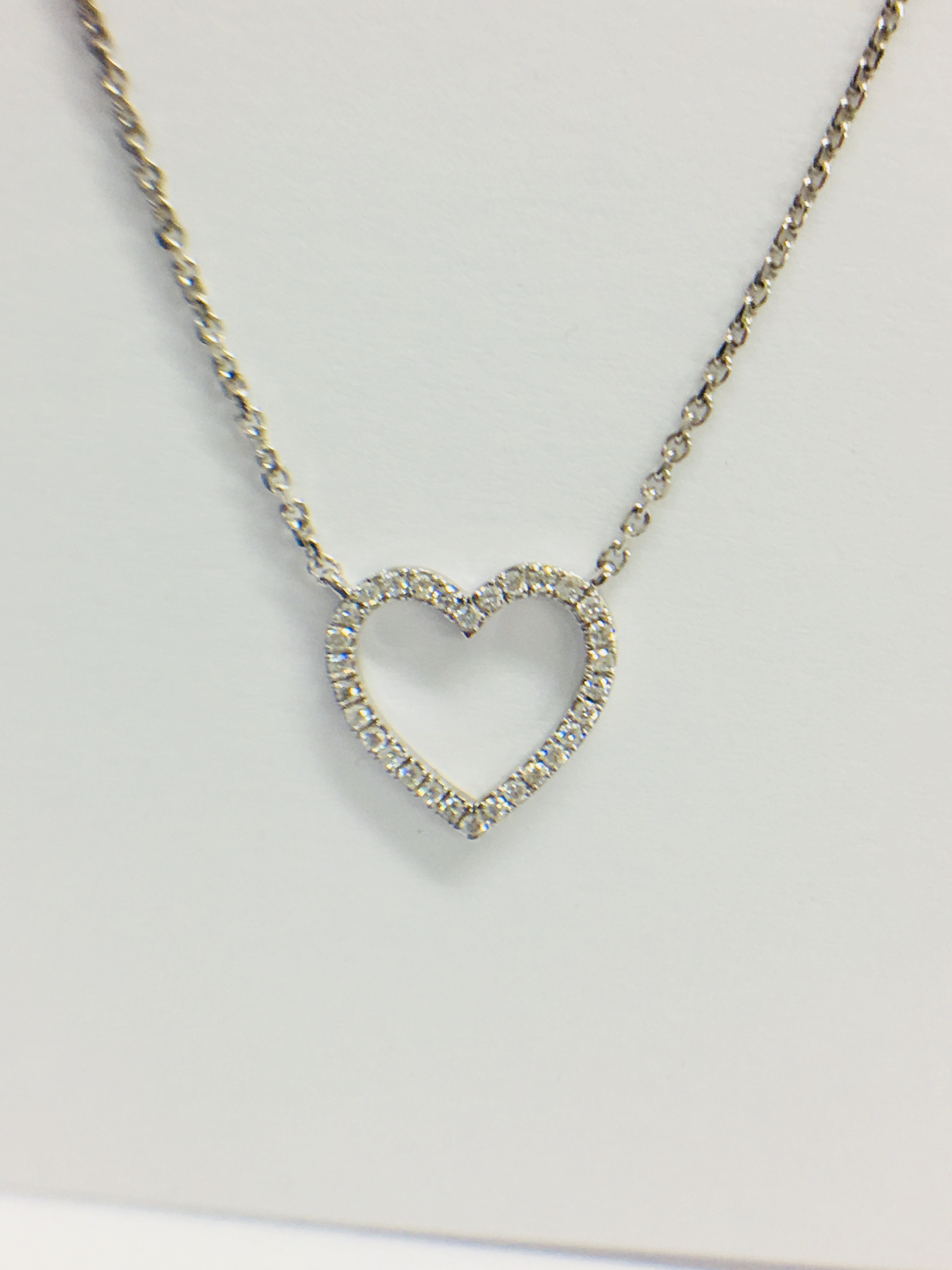 DIAMOND HEART NECKLACE - Image 2 of 3