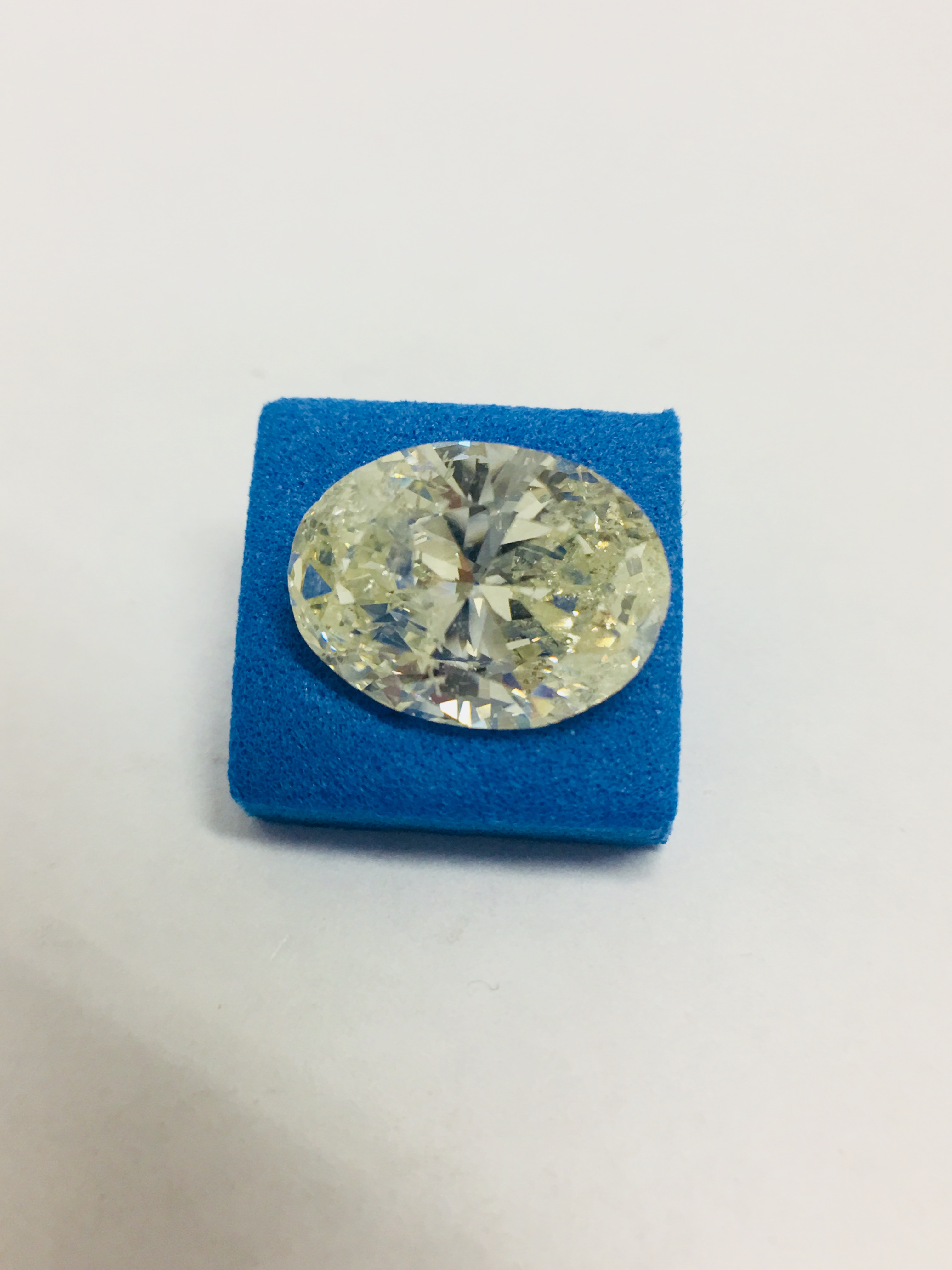 4.41ct Oval cut Loose Diamond