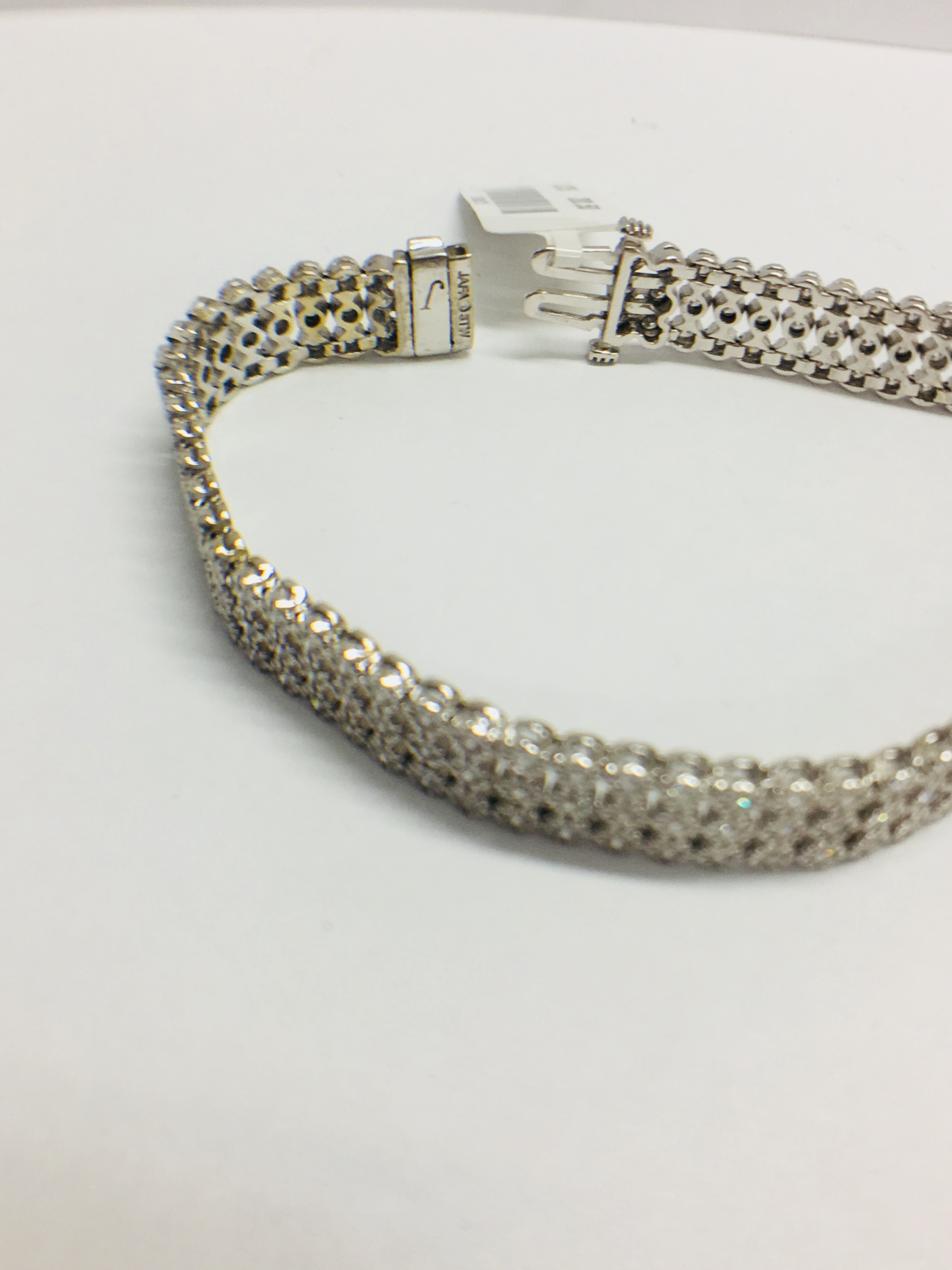 DIAMOND 3 ROW LINE BRACELET - Image 3 of 12