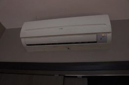 Hitachi Ceiling Mounted Air Conditioning Unit
