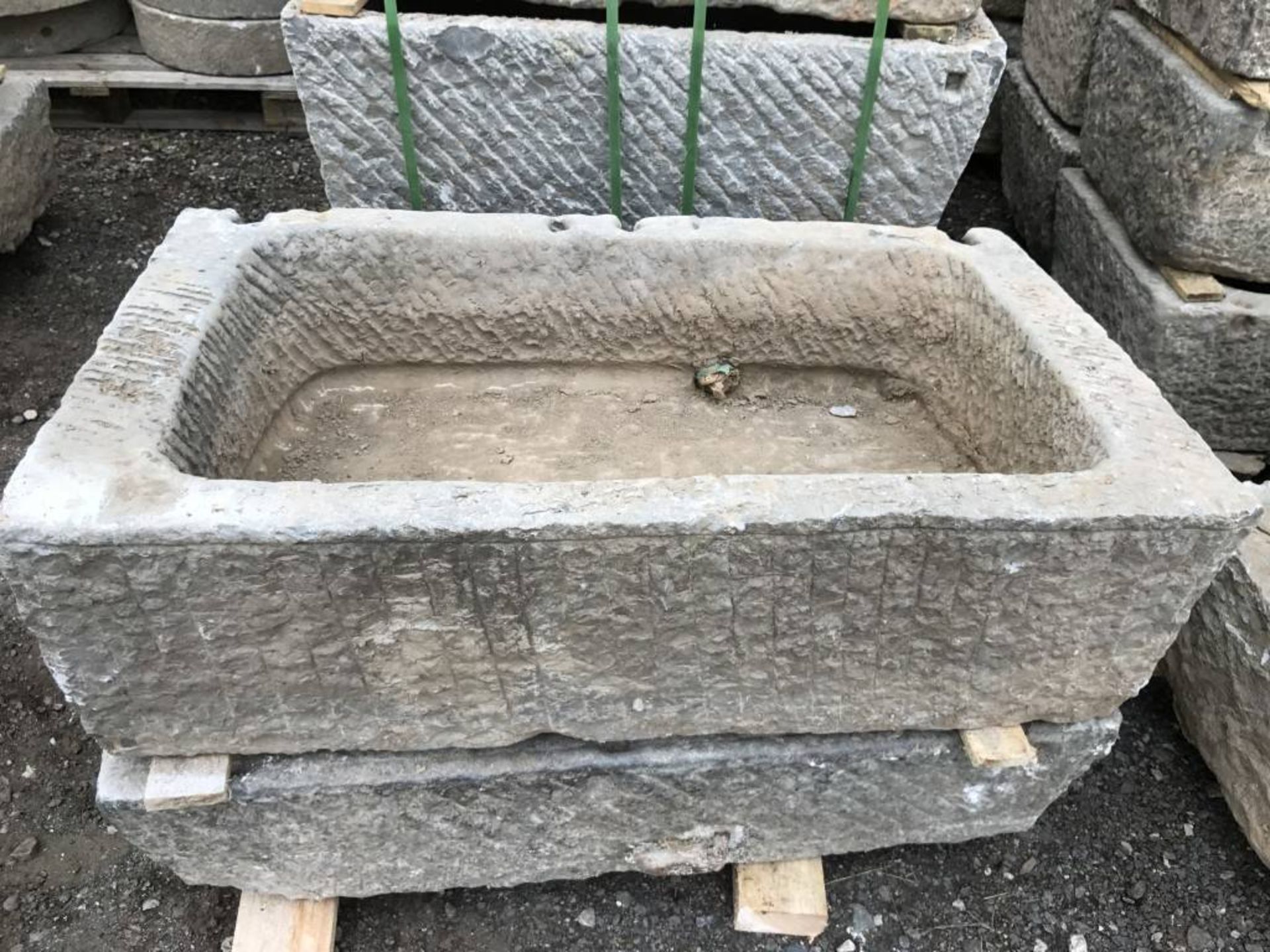 PALLET OF 6 X LARGE HEAVY 3-4FT STONE TROUGHS