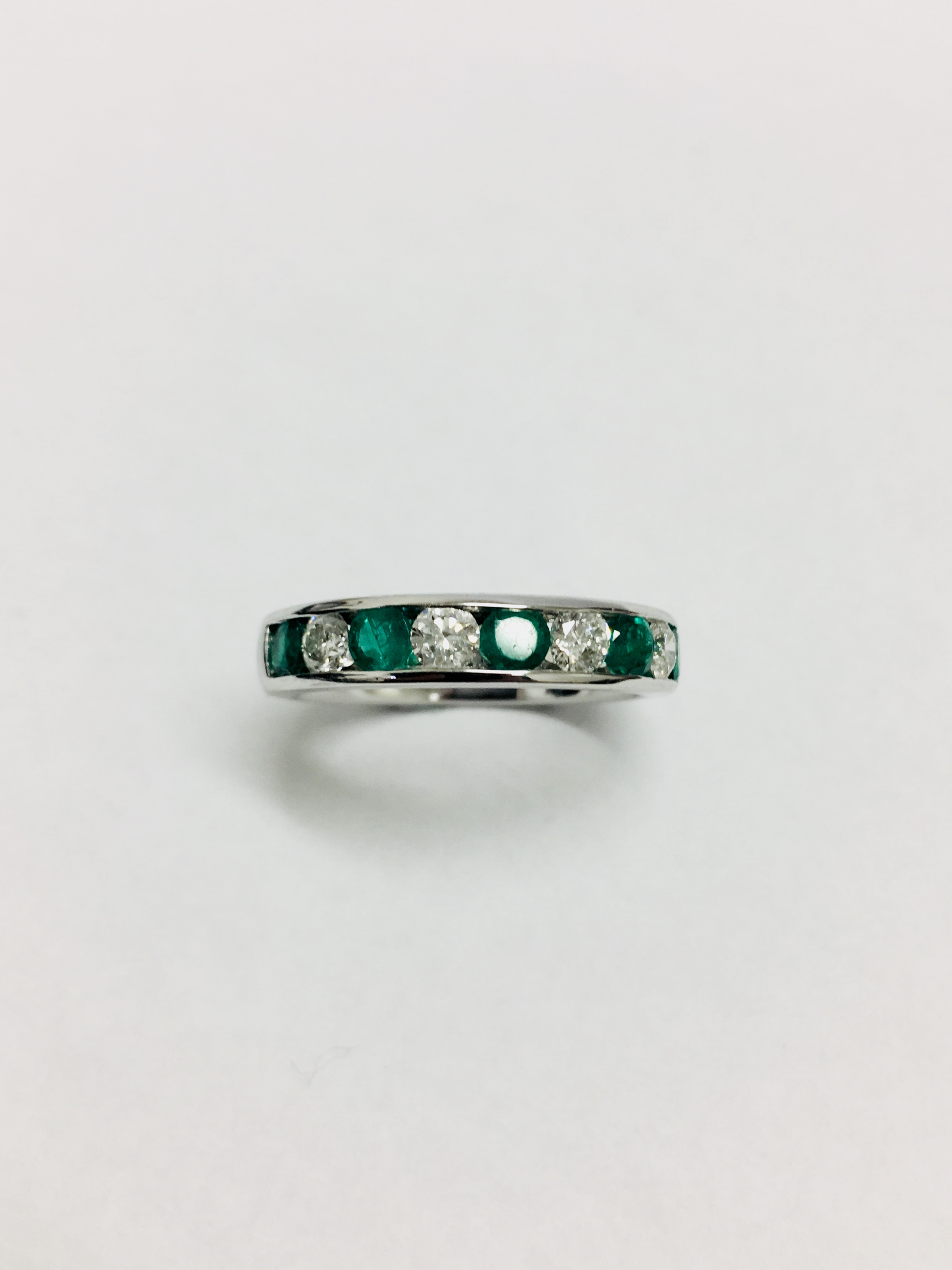 18Ct White Gold Emerald & Diamond Channel Set 9 Stone Ring, - Image 14 of 15