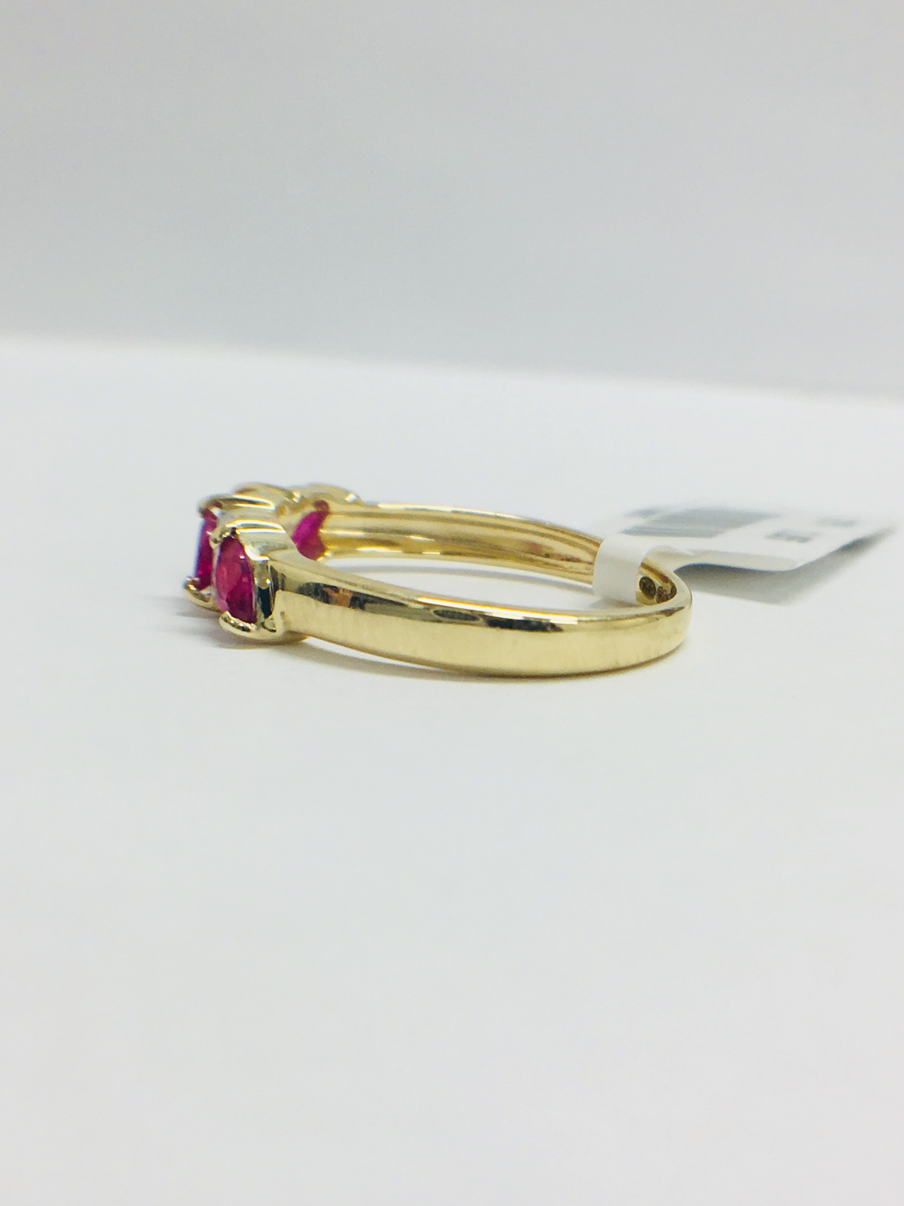9ct yellow gold Ruby and diamond ring - Image 4 of 10