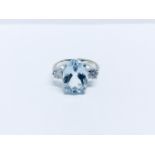 18Ct White Gold Blue Topaz Diamond Ring,