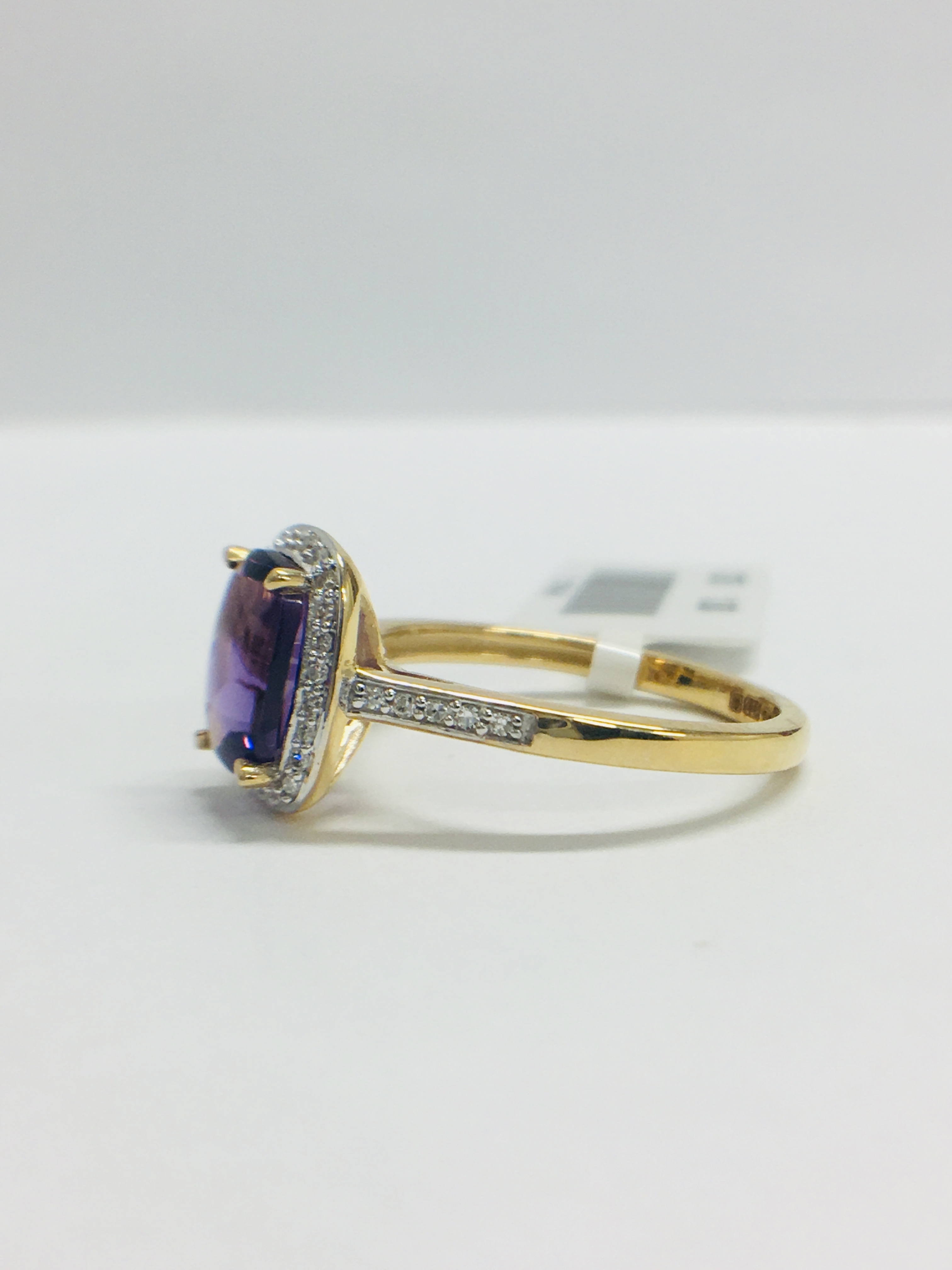 9ct yellow gold Amethyst and diamond ring - Image 3 of 11