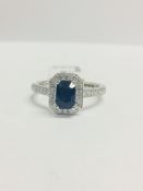 18Ct White Gold Sapphire Diamond Cluster Ring,