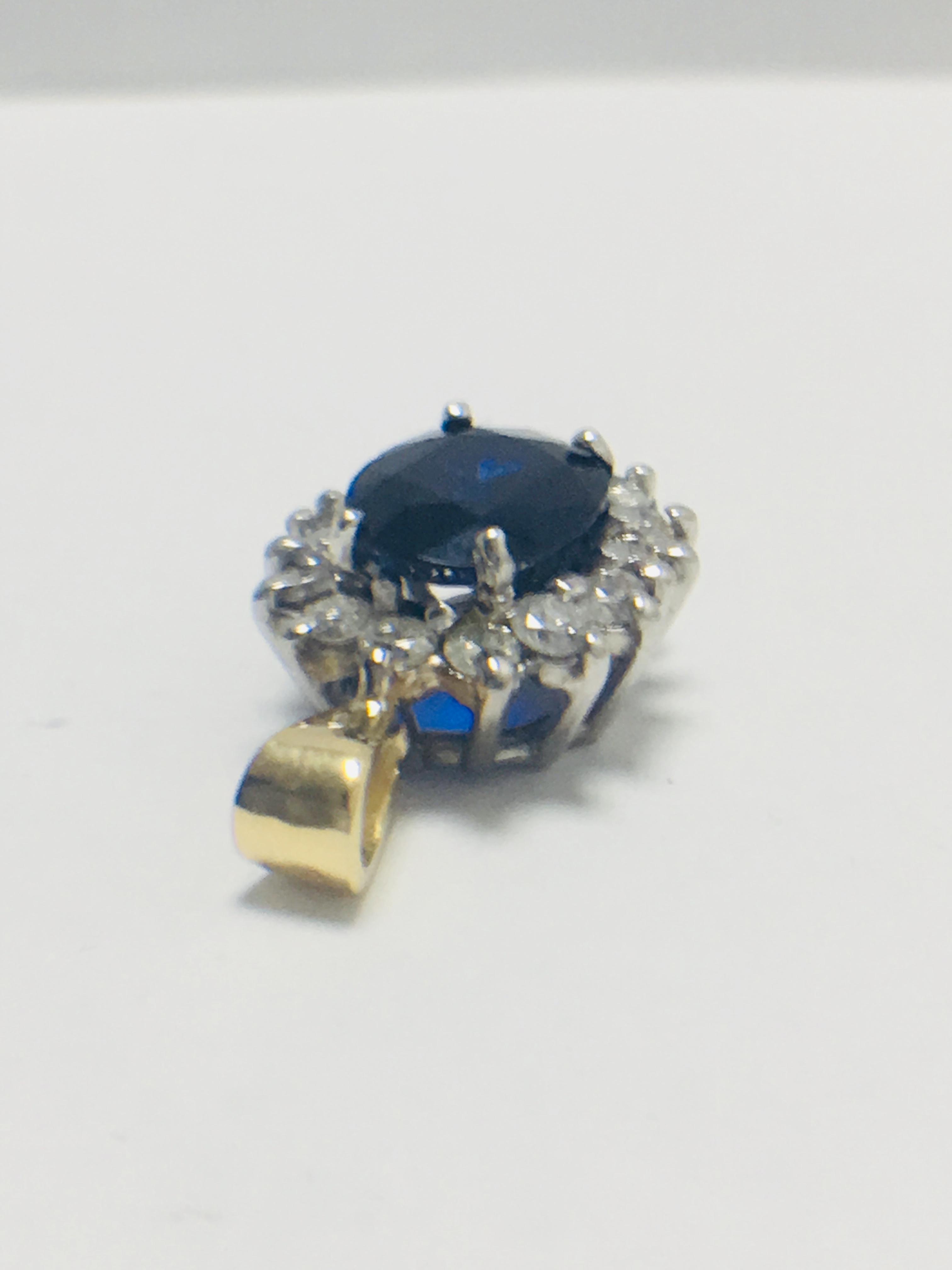 18ct sapphire diamond pendant - Image 5 of 7