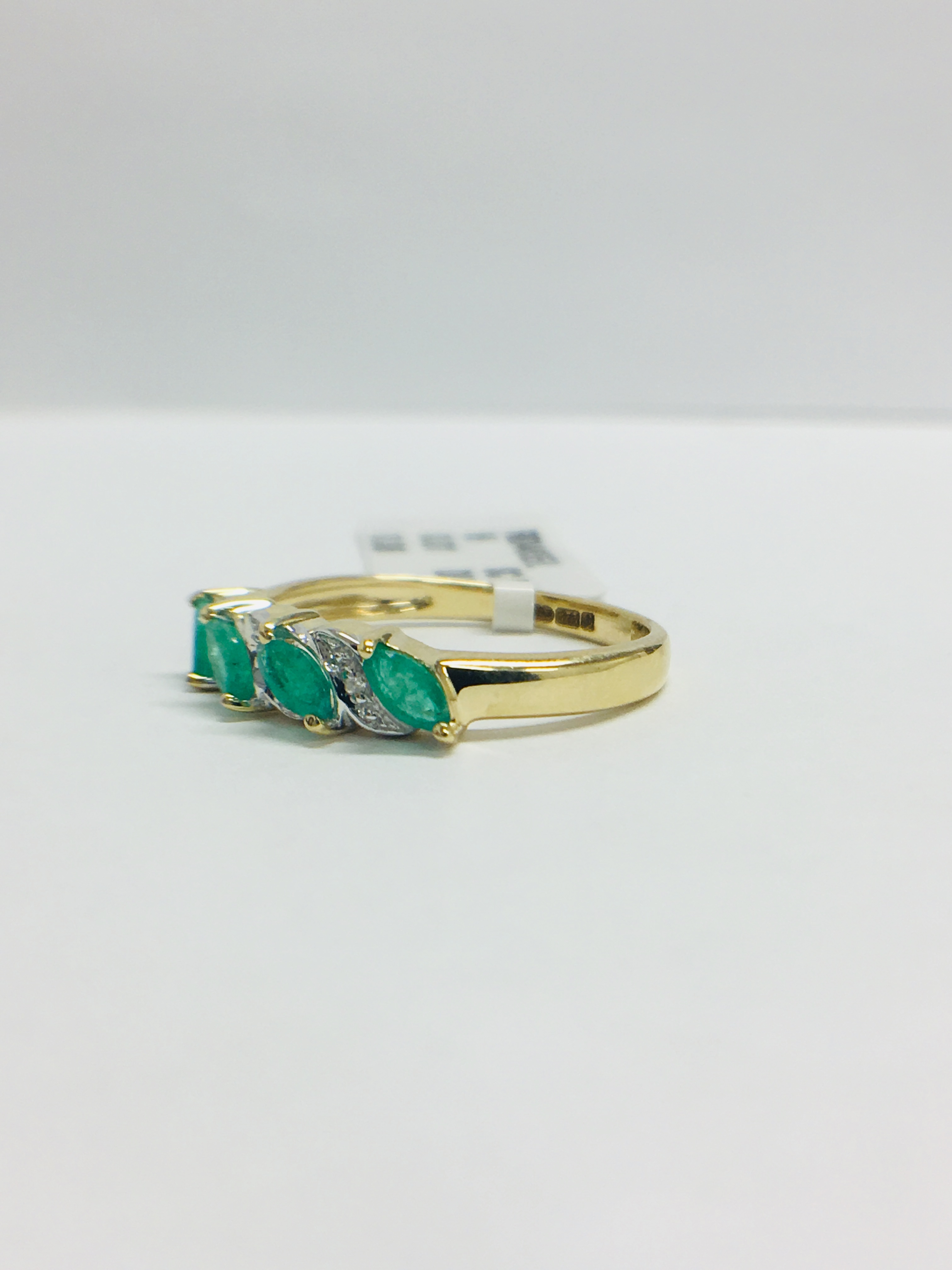 9ct yellow gold emerald and diamond ring - Image 4 of 11