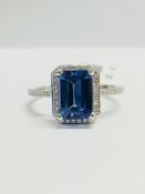 9Ct White Gold Tanzanite Diamond Dress Ring,