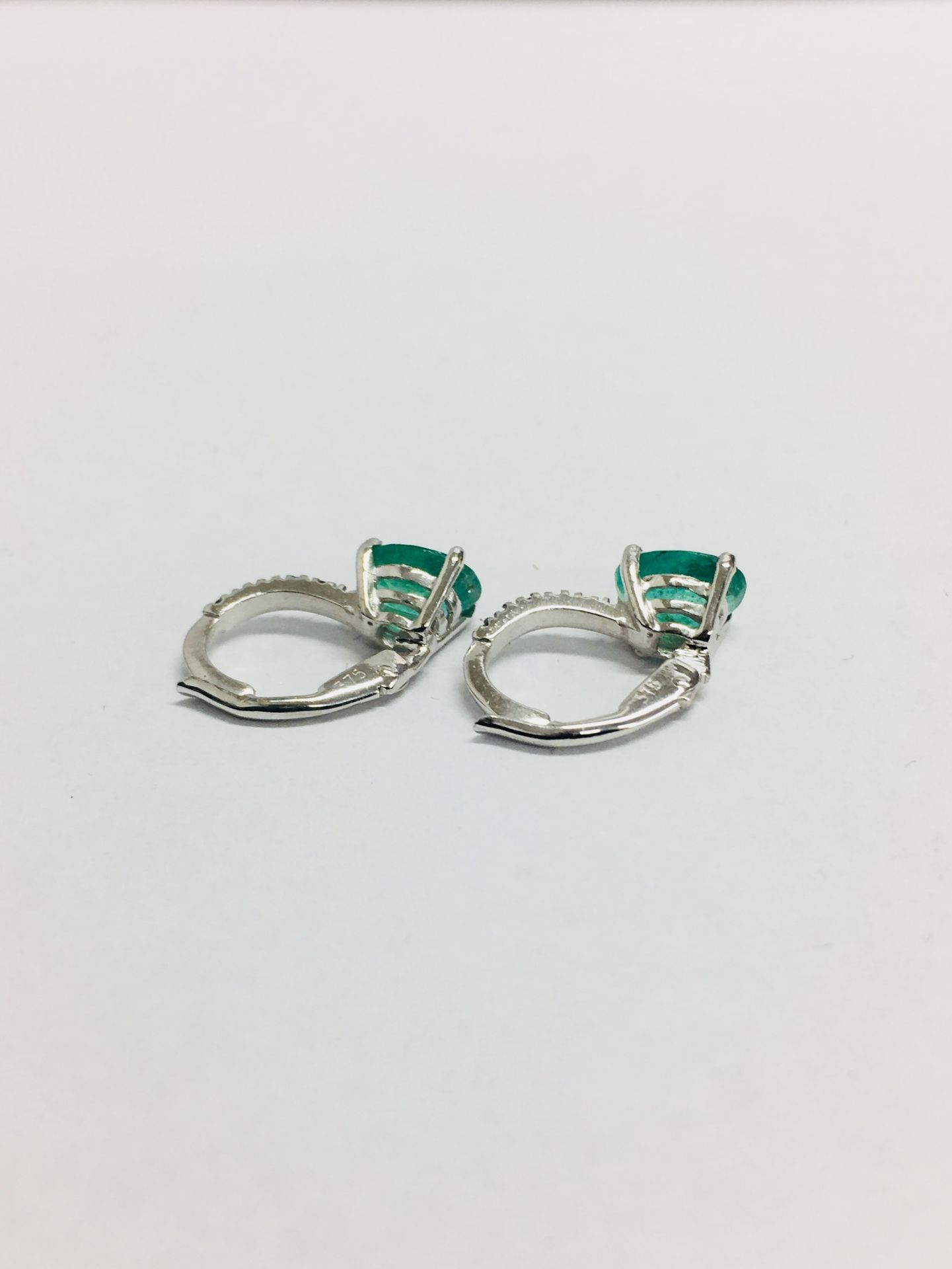 1.60Ct Emerald And Diamond Hoop Style Earrings. - Image 5 of 5