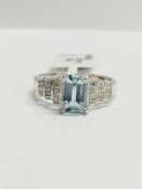 9Ct White Gold Aquamarine Diamond Ring,