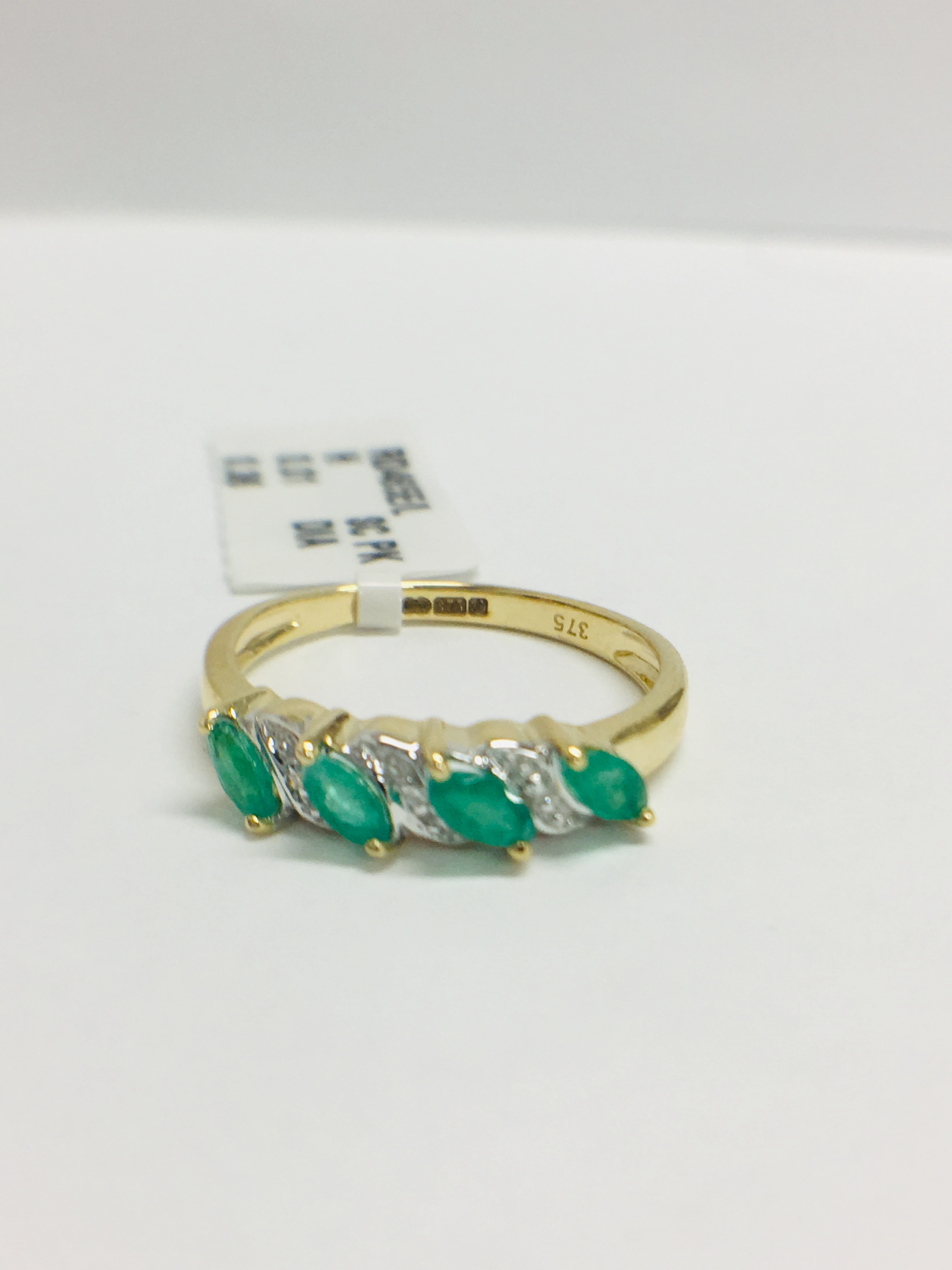 9ct yellow gold emerald and diamond ring - Image 3 of 11