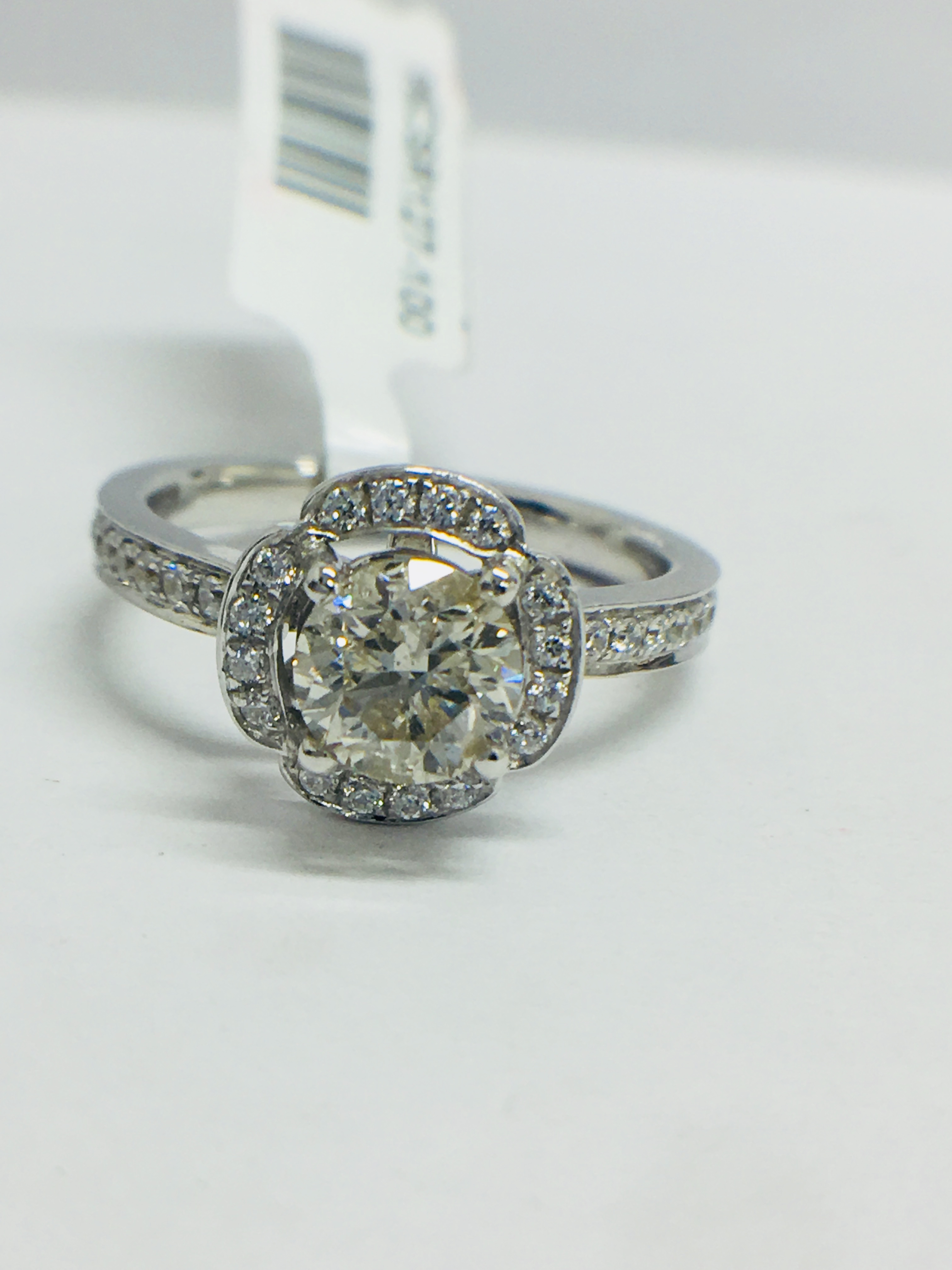 Platinum Art Deco style Ring,