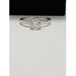 1ct Diamond Solitaire ring,PLatinum setting,diamonds in setting