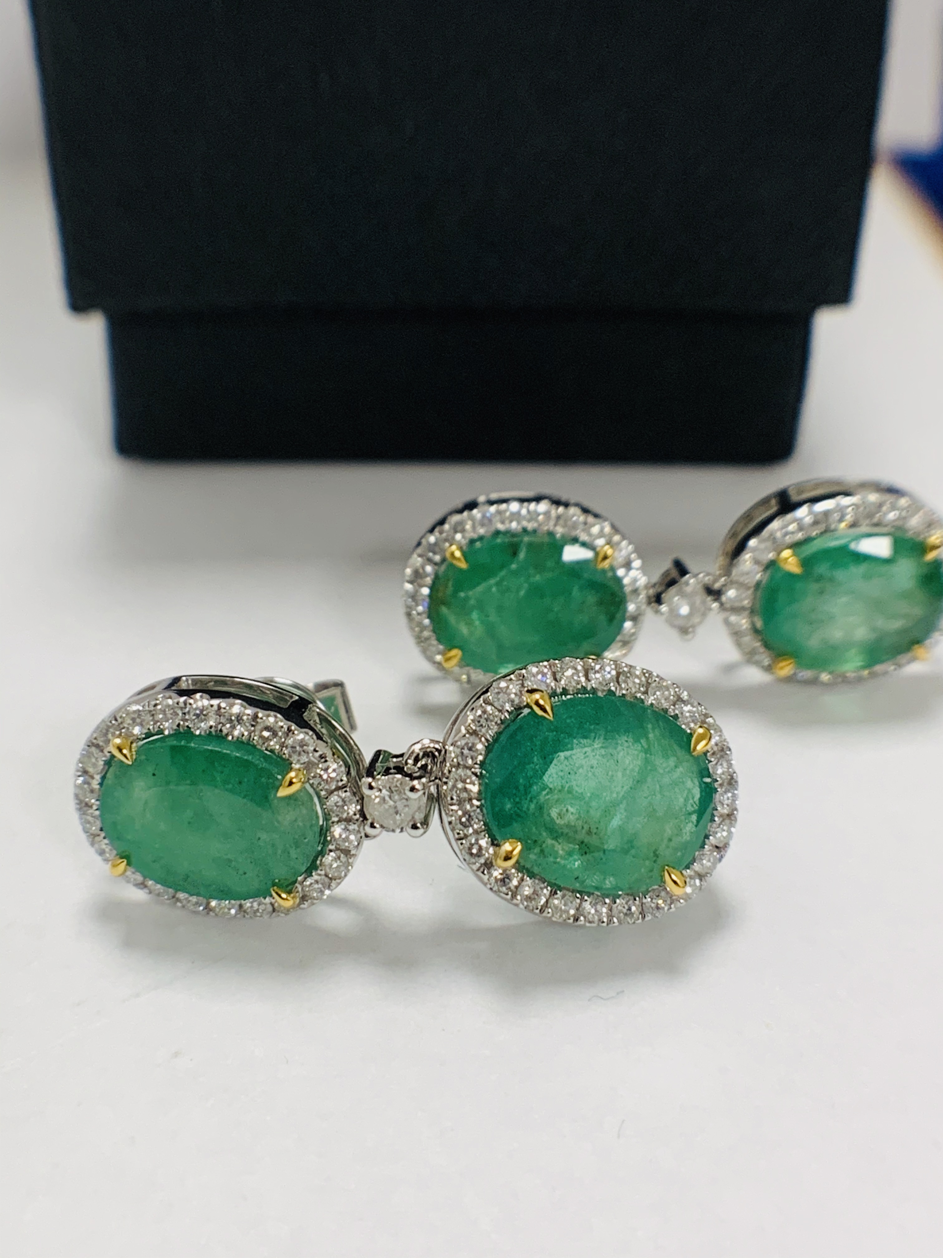 14ct White and Yellow Gold Emerald and Diamond drop earrings featuring, 4 oval cut, medium green Eme - Image 3 of 17