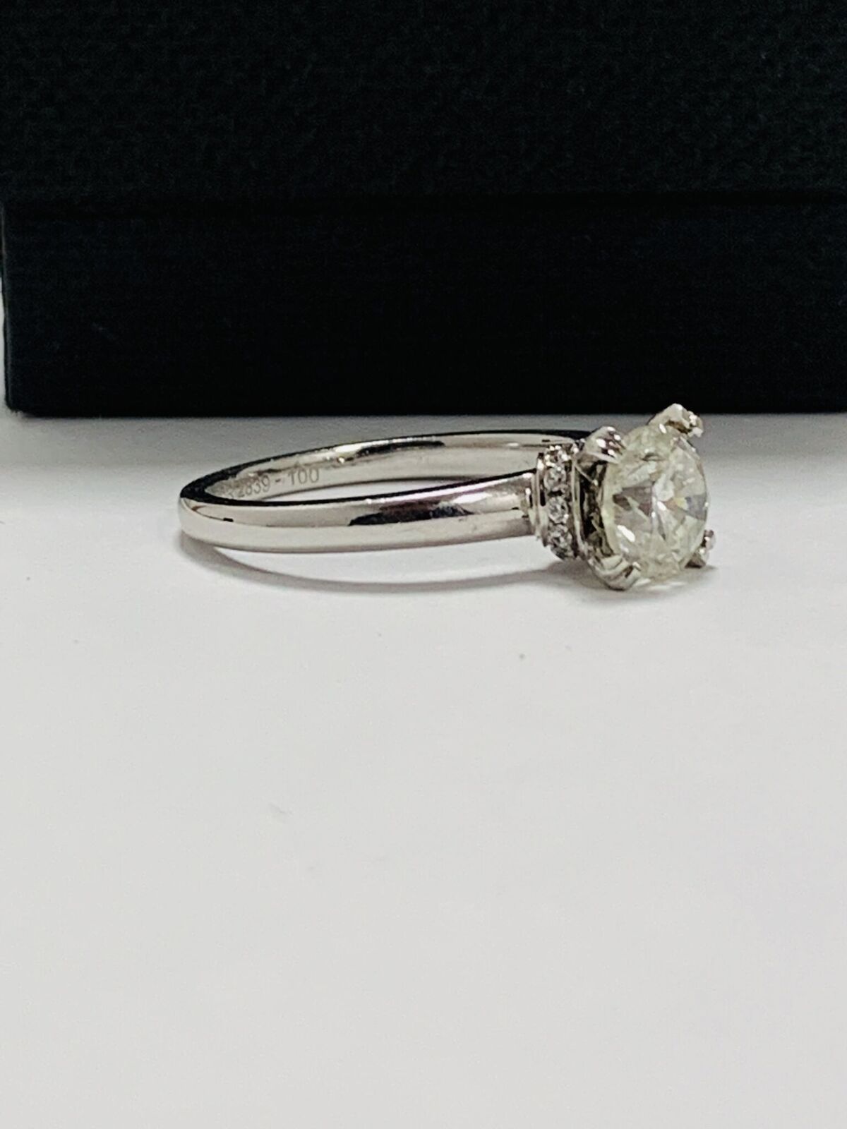 1ct Diamond Solitaire ring,PLatinum setting,diamonds in setting - Image 7 of 12