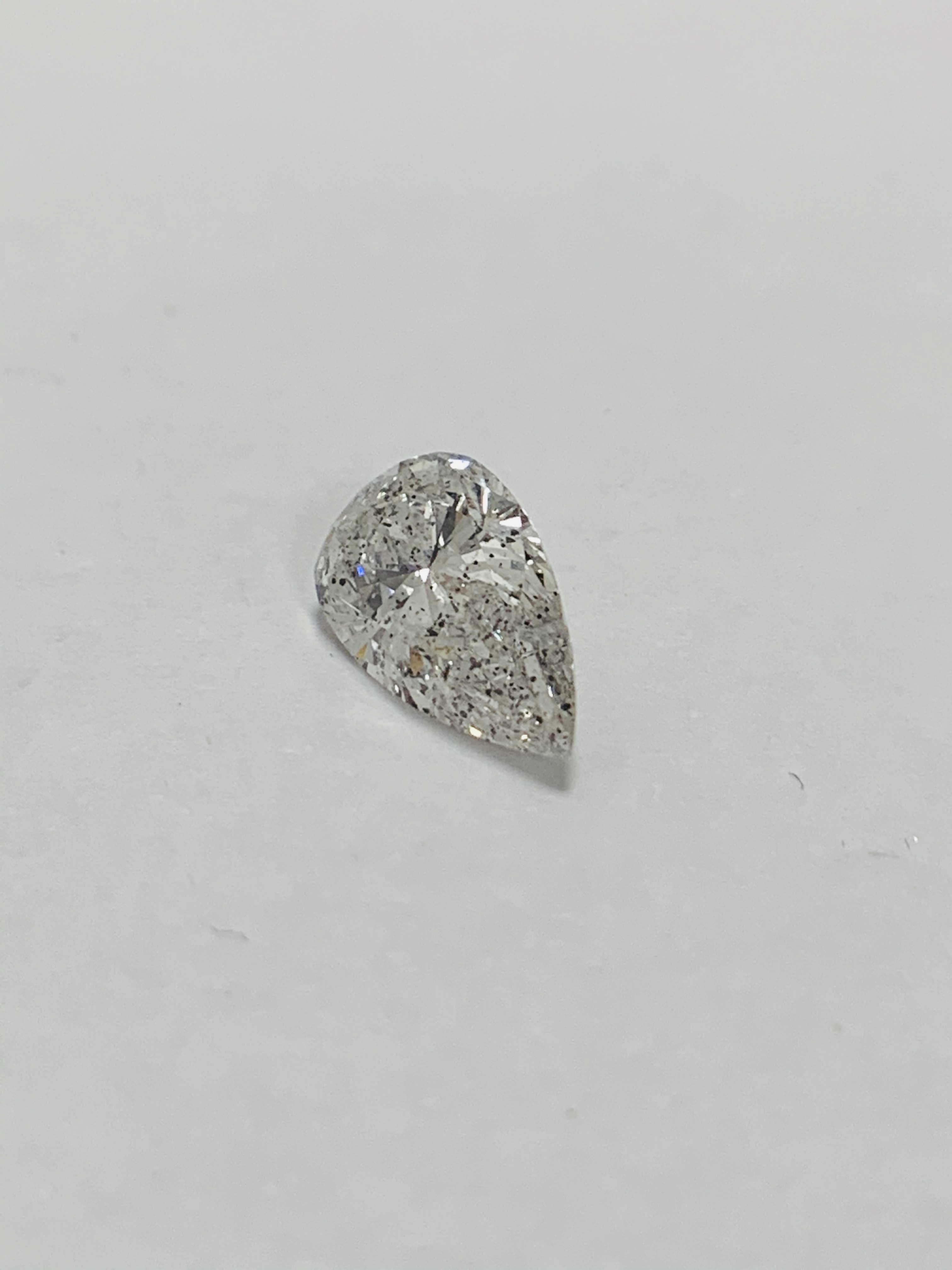 2.15ct pearshape diamond - Image 2 of 9