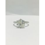 2.08ct brilliant cut diamond ring set in Platinum