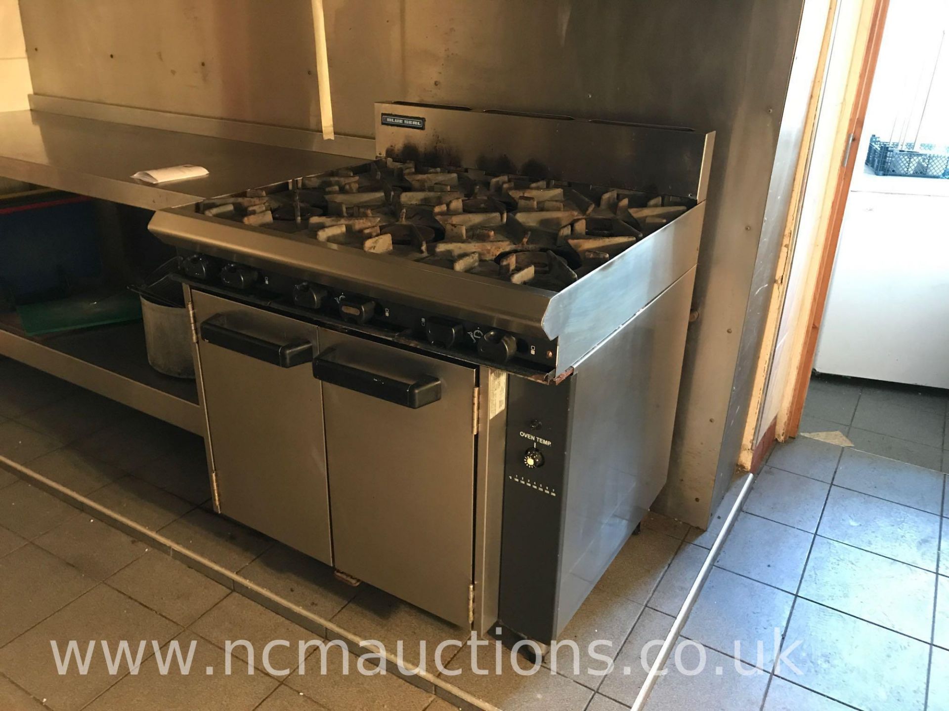 Blue seal oven and 6x hob burner