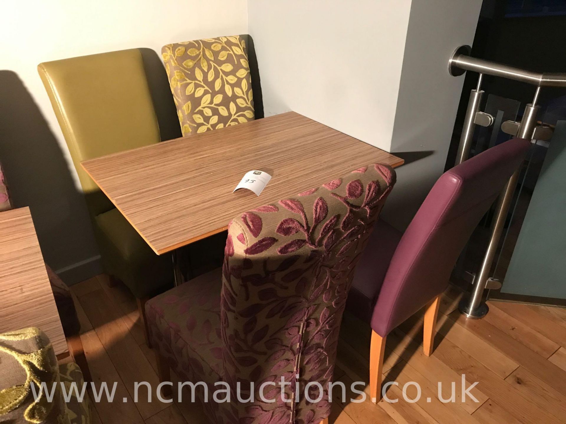 Table and 4x chairs