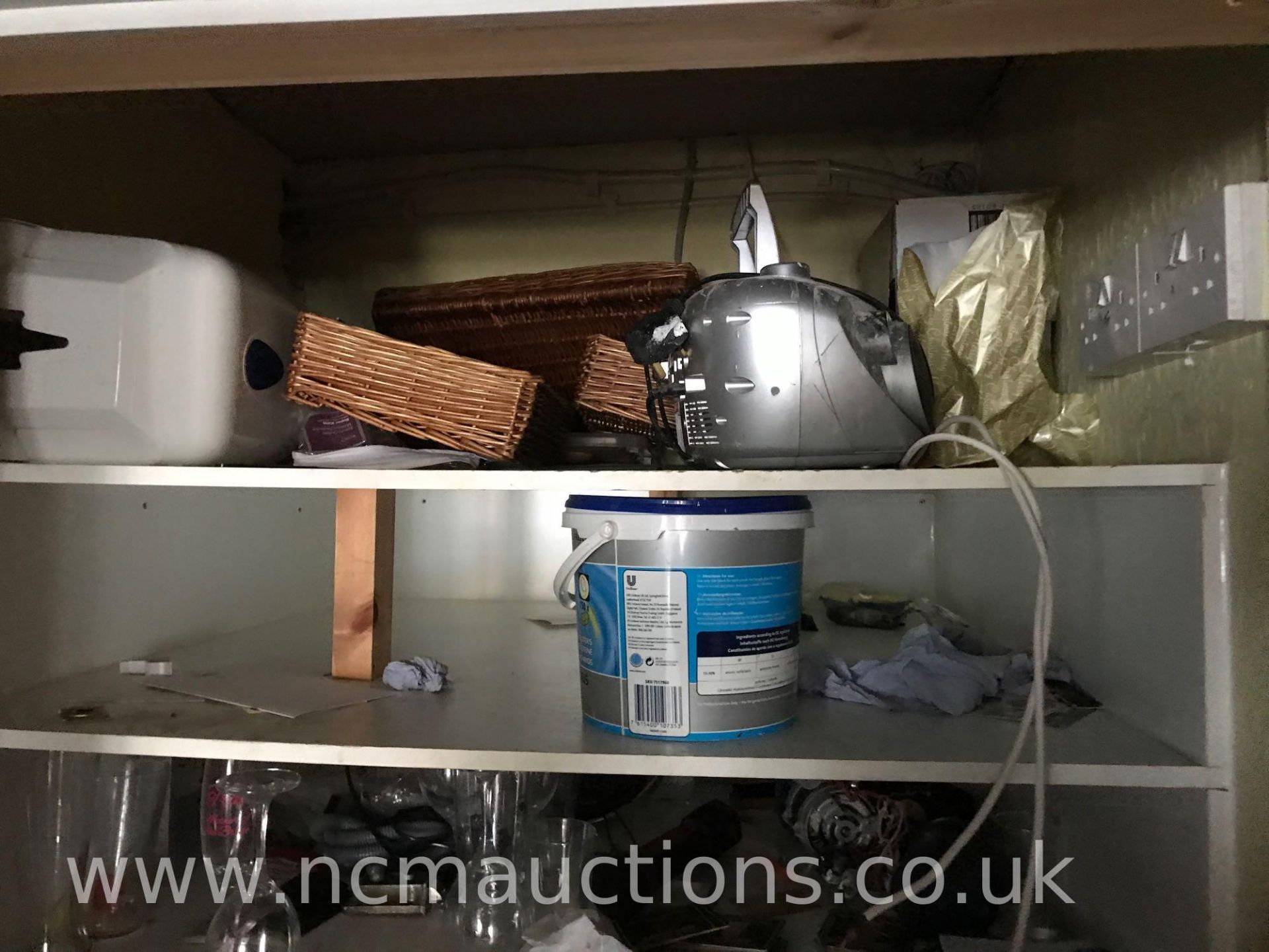 Contents of storage cupboard - Image 2 of 4