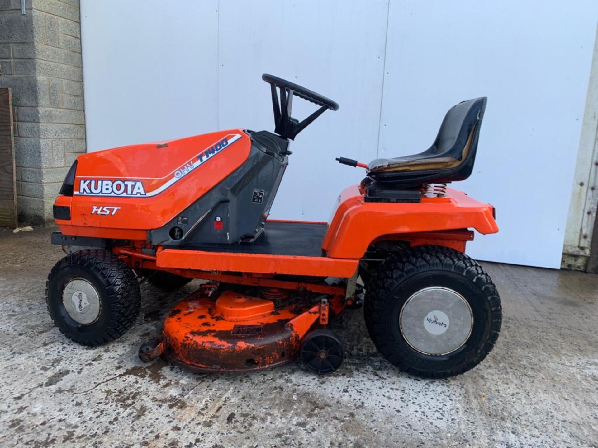 Kubota Petrol Ride On Mower NO VAT - Image 2 of 5