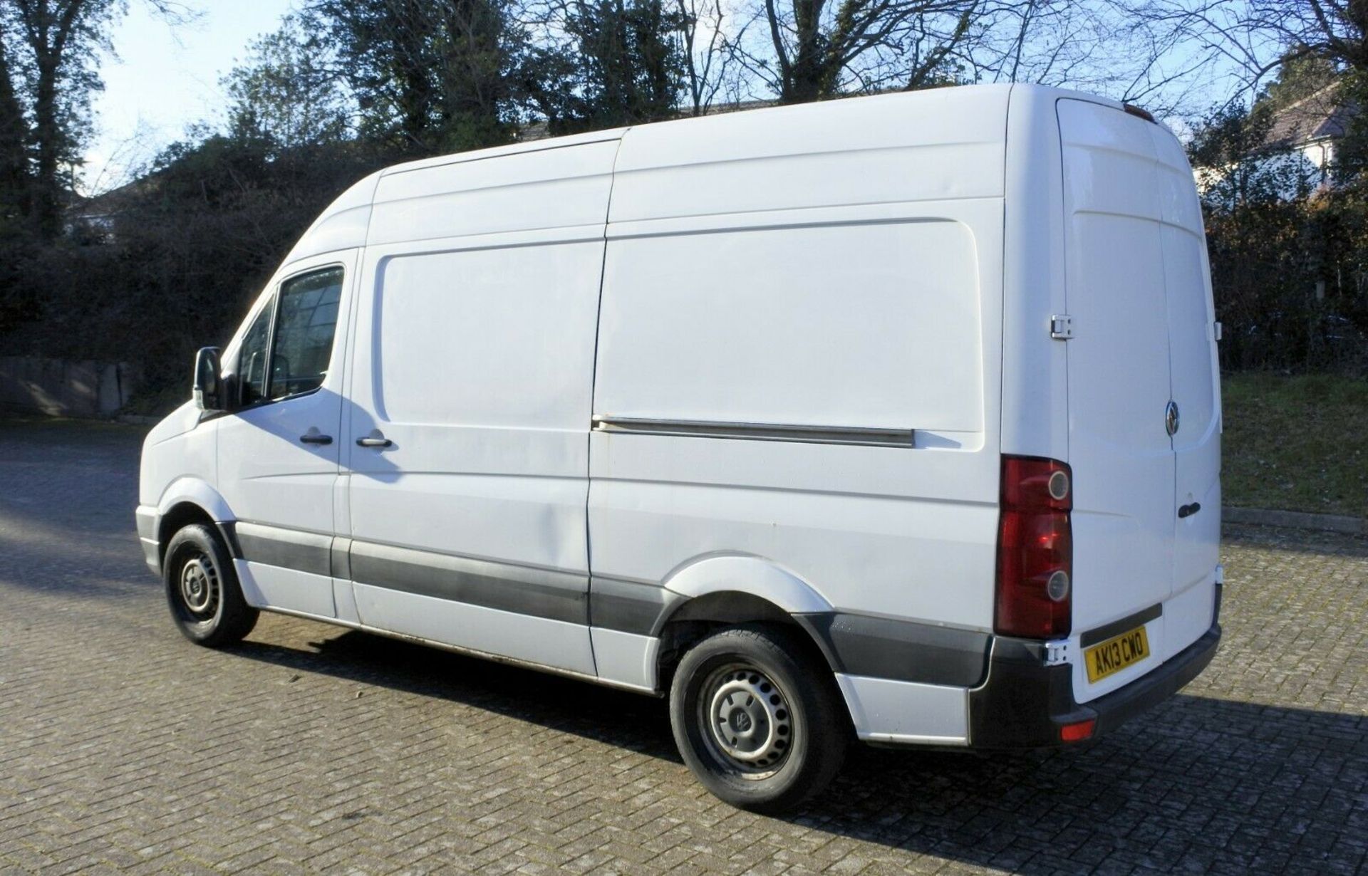 Vw Crafter CR35 TDI 109ps Chiller Van - Image 4 of 12