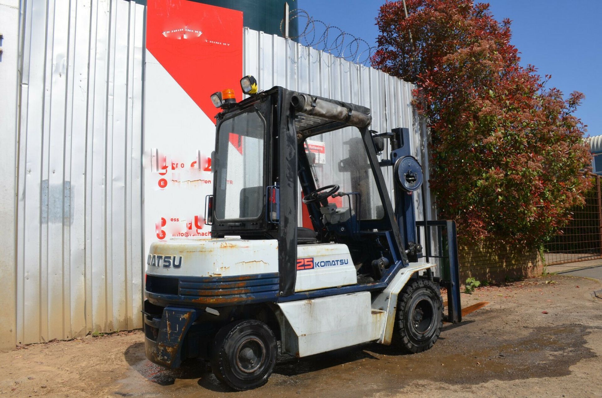 Komatsu FD25 T-11E Diesel Forklift Truck NO VAT - Image 3 of 10