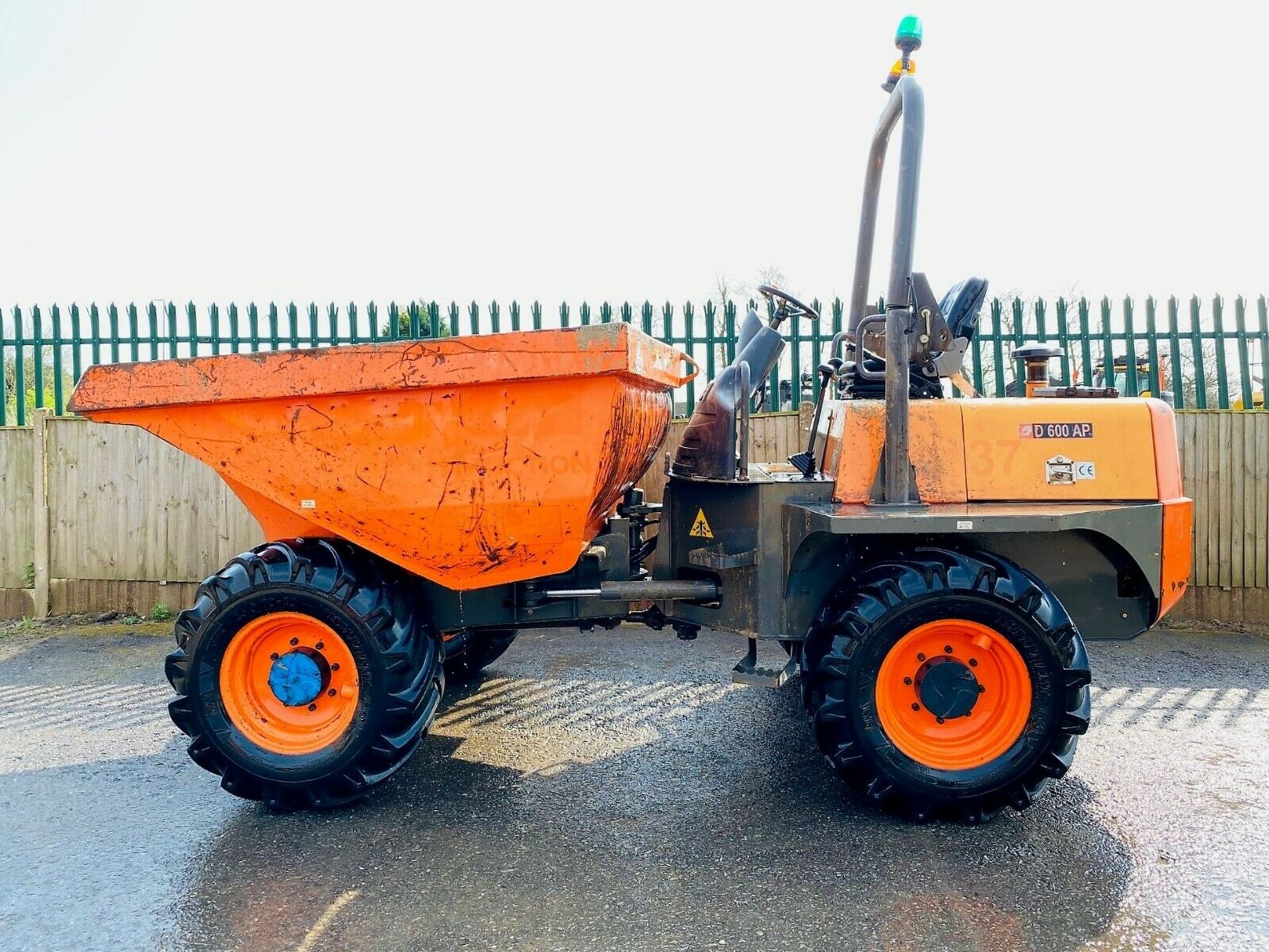 Ausa D600 AP 6 Tonne Dumper 2015 - Image 11 of 12