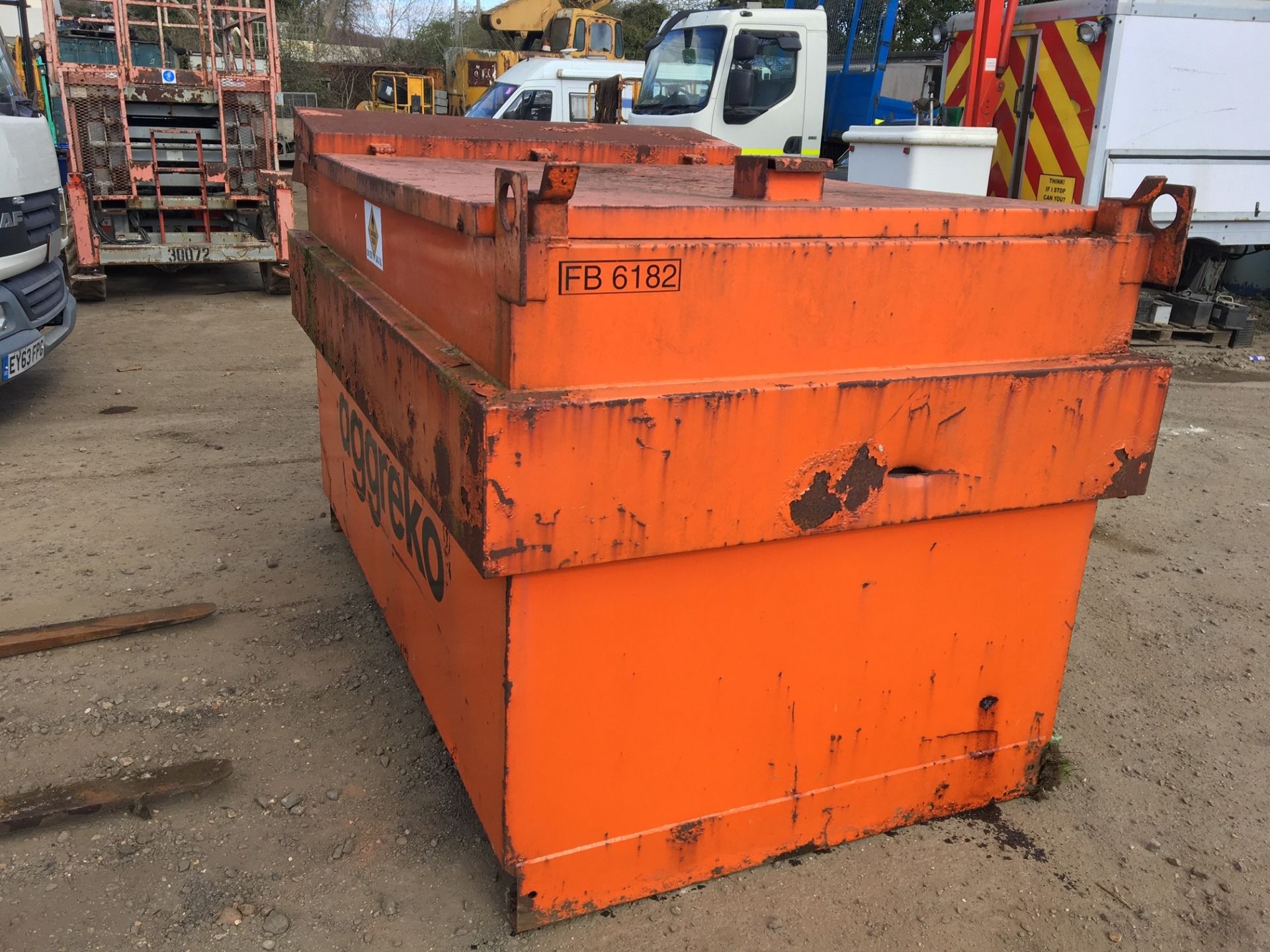 2000 Litre Bunded Fuel Bowser