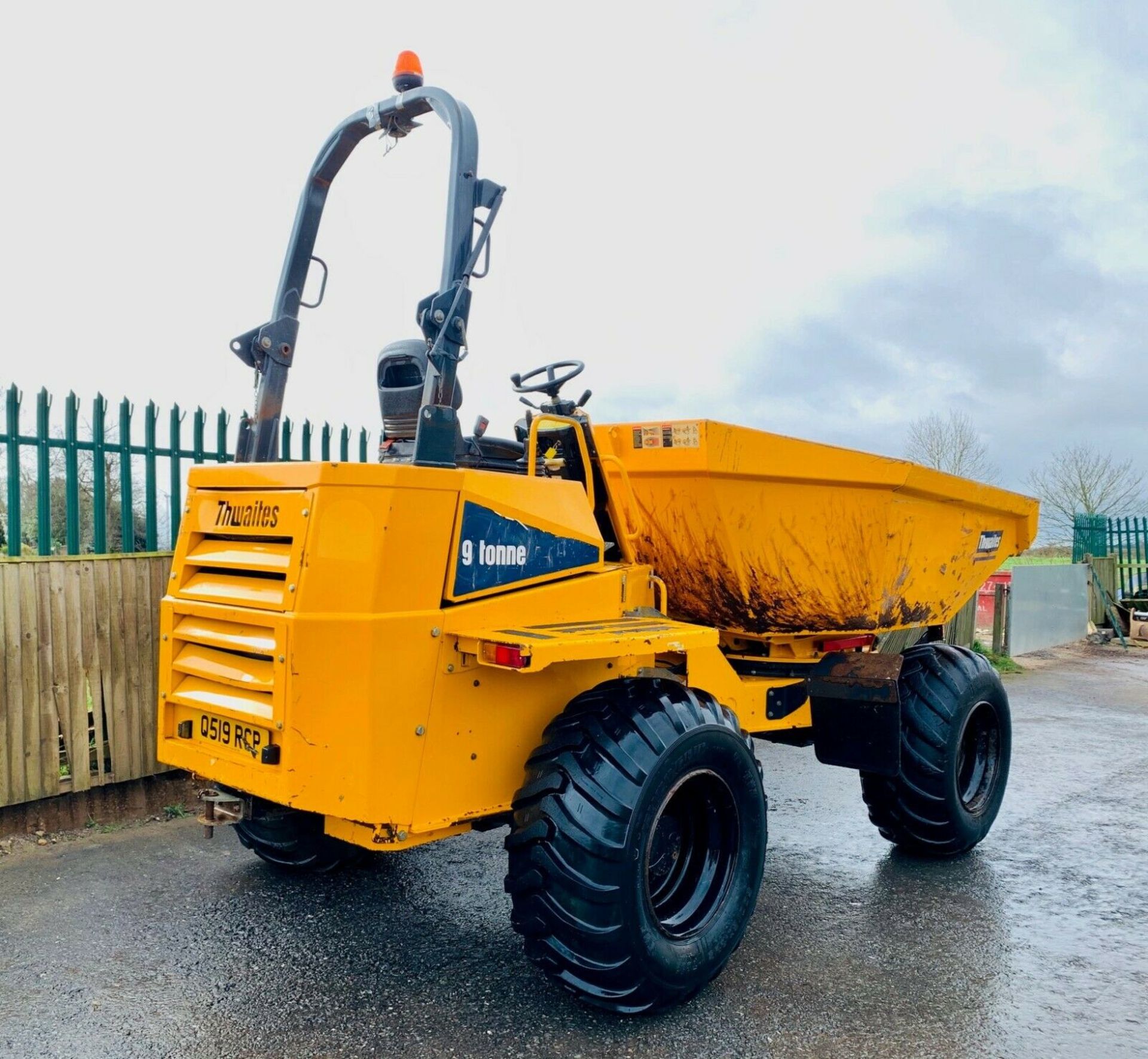 Thwaites 9 Tonne Swivel Dumper 2015 - Image 3 of 10