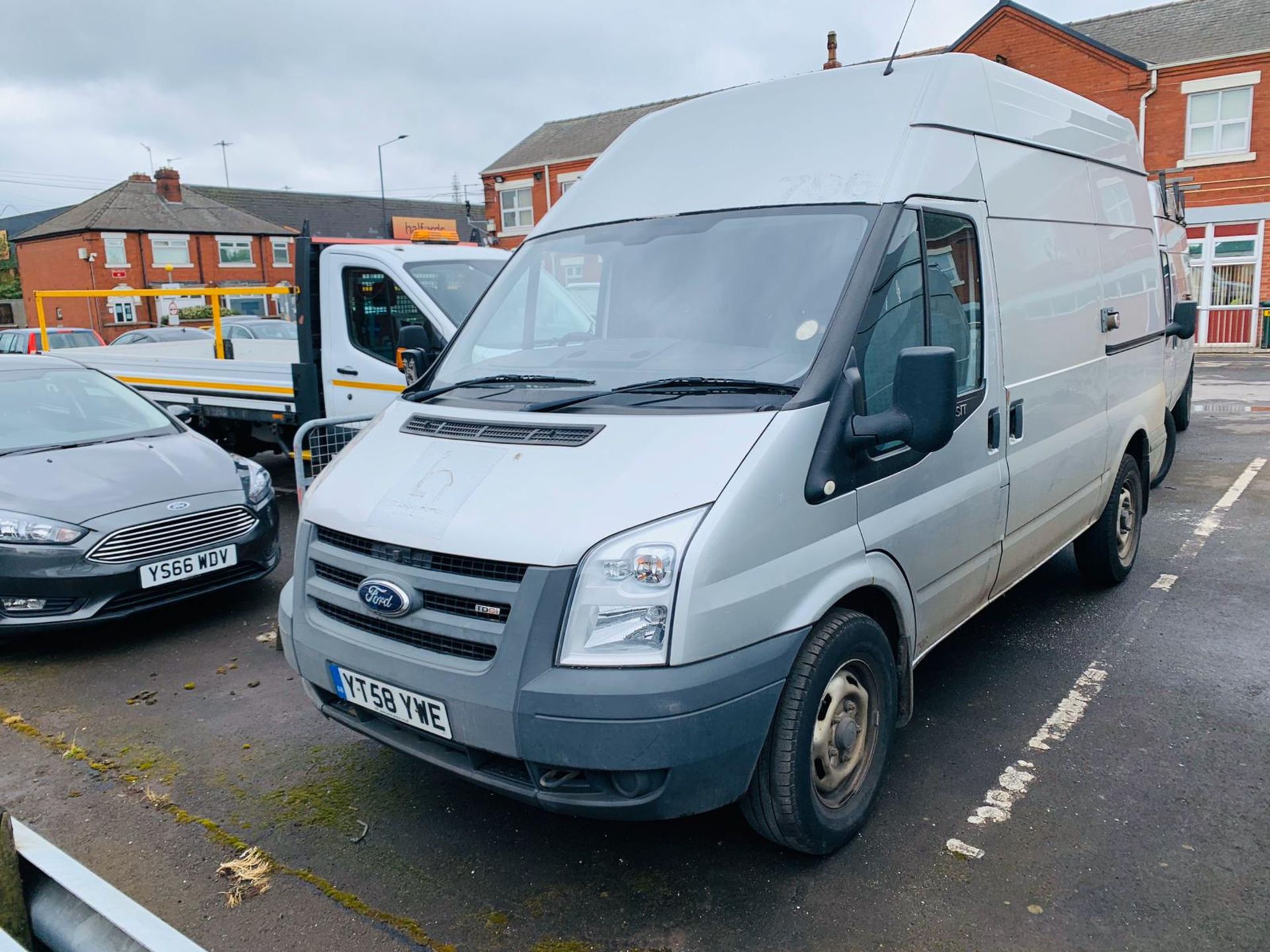 YK58 YWE Ford Transit Van - Image 2 of 28