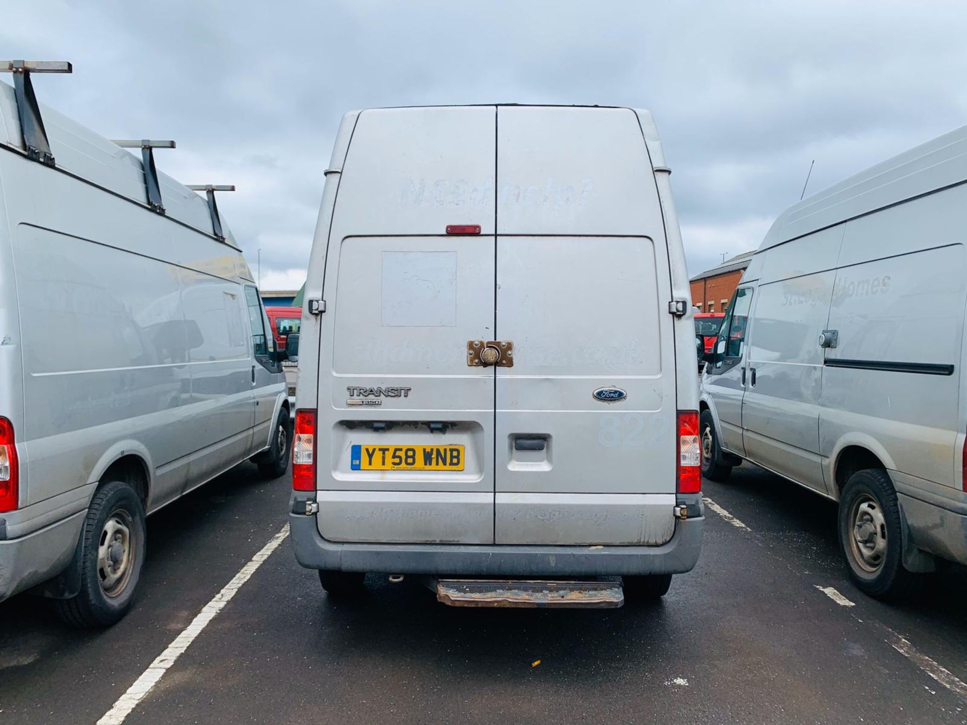 ENTRY DIRECT FROM LOCAL AUTHORITY Ford Transit Van - Image 4 of 24