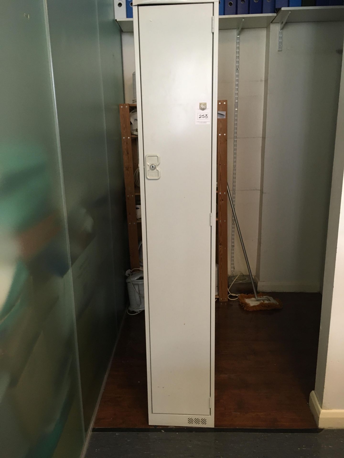 Single Door Locker Unit