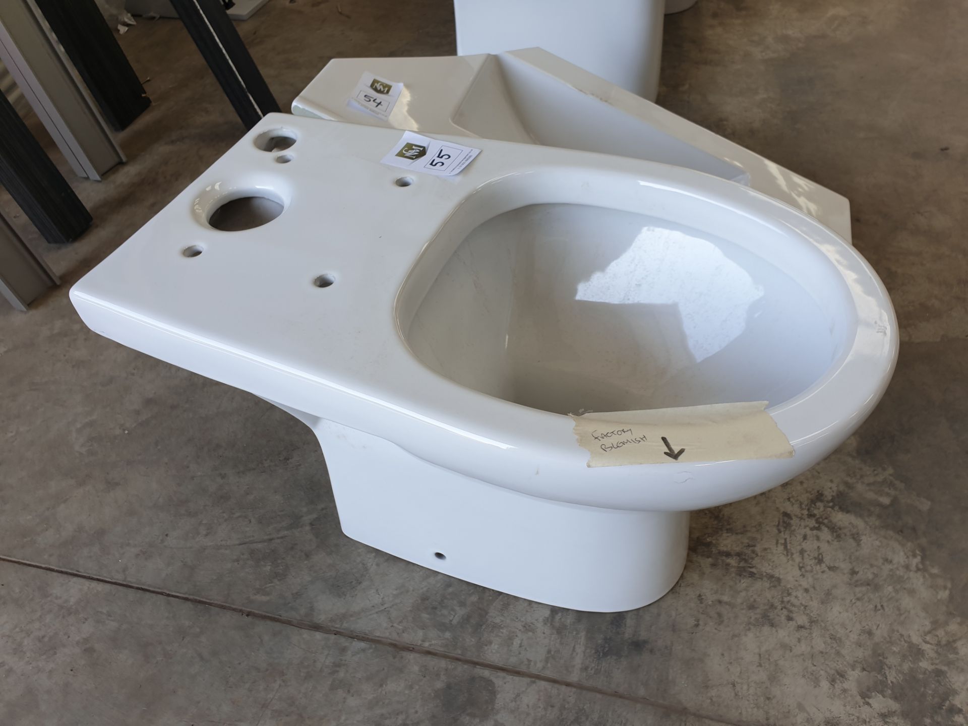 Toilet - Requires cistern
