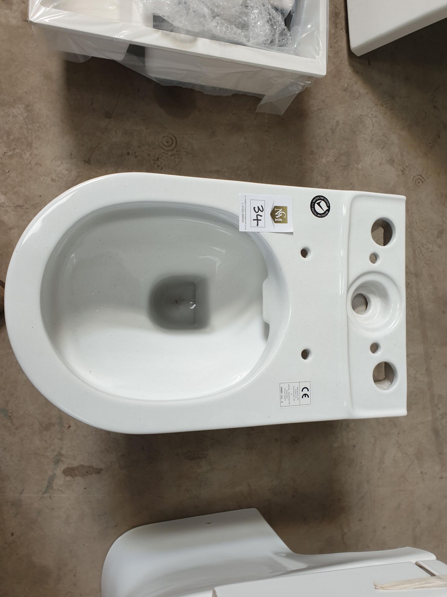 Toilet - Image 3 of 3