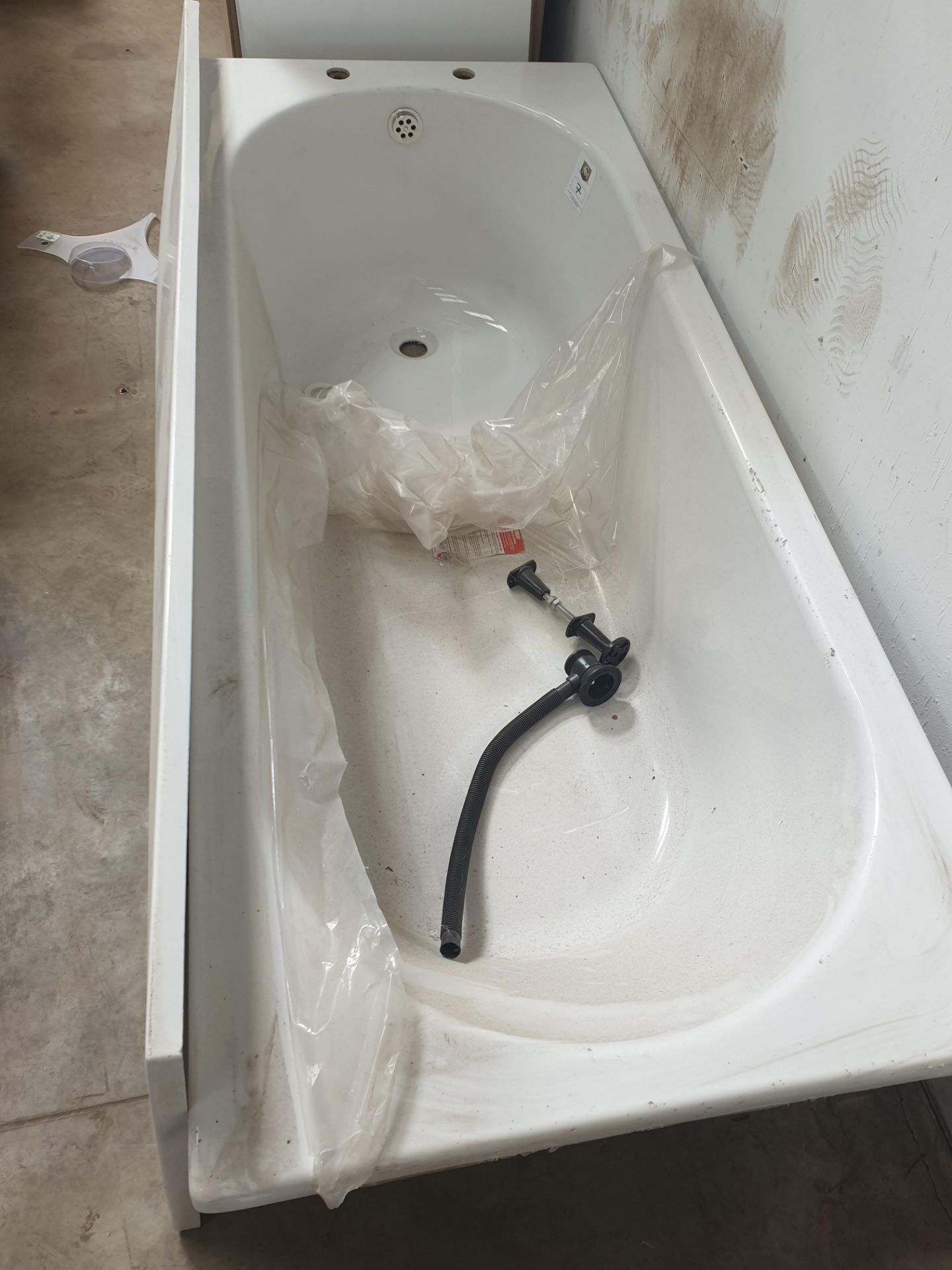 Bath with side panel, 1700 x 700mm - Image 2 of 3