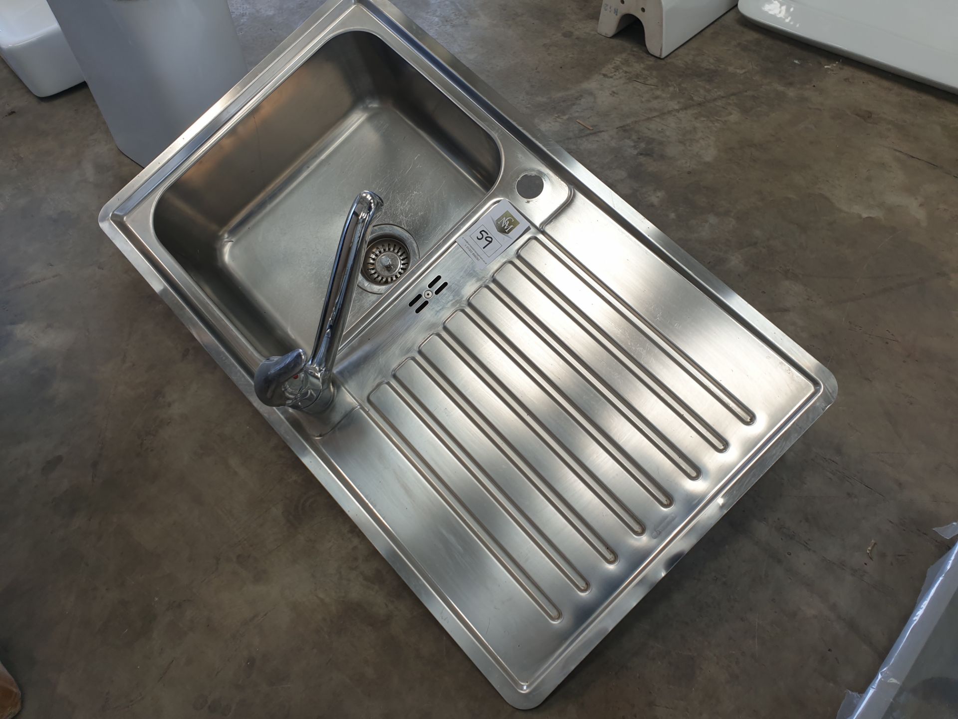 Stainless Sink / Drainer with Tap 860 x 510mm - Image 2 of 2