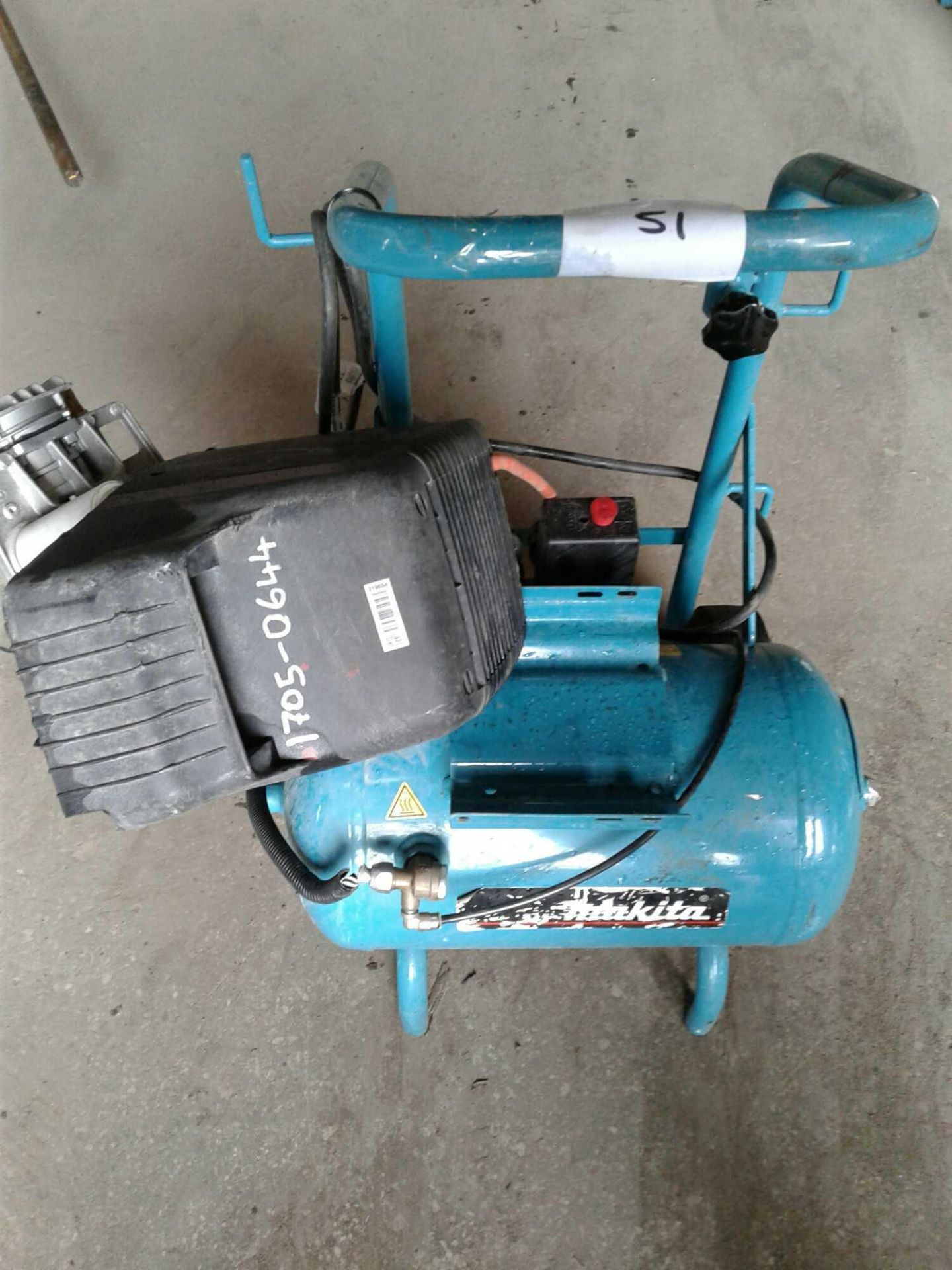 Makita air compressor 110 V