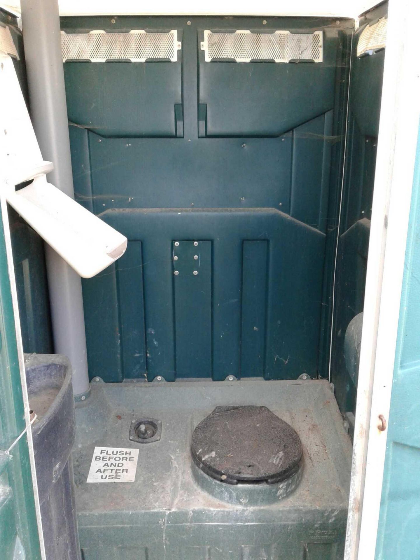 Portaloo portable toilet - Image 2 of 2