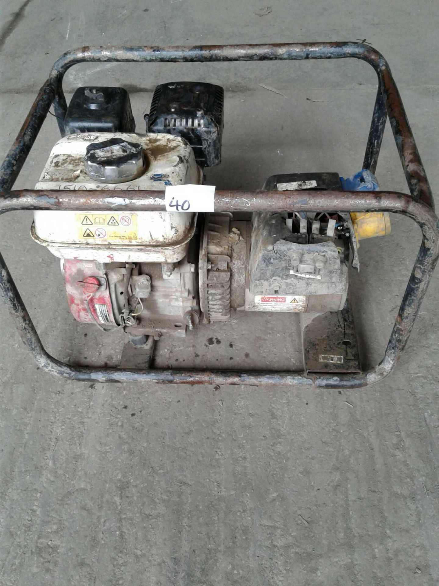 2.4 kVA petrol generator