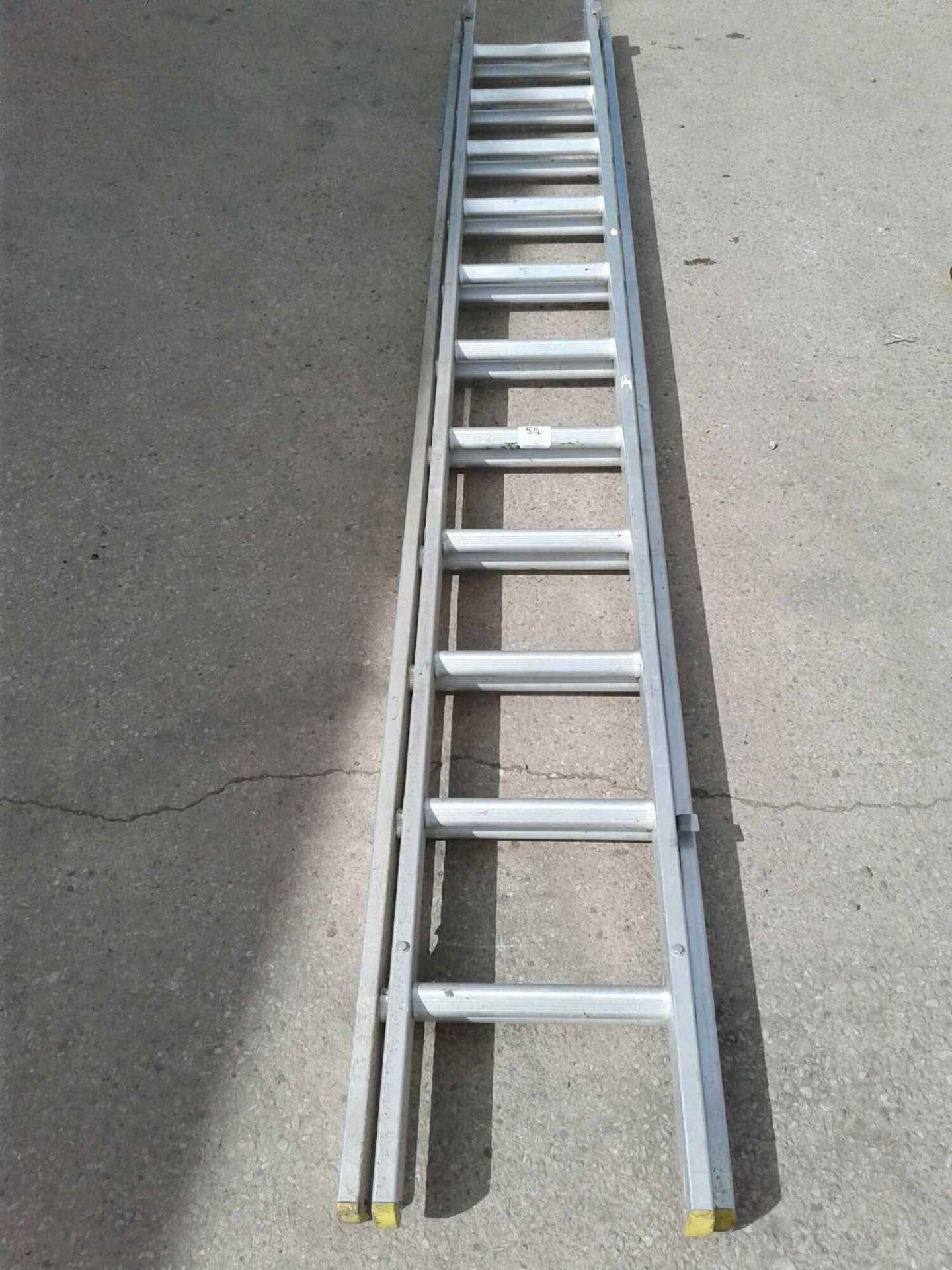 11 Tread alloy ladders